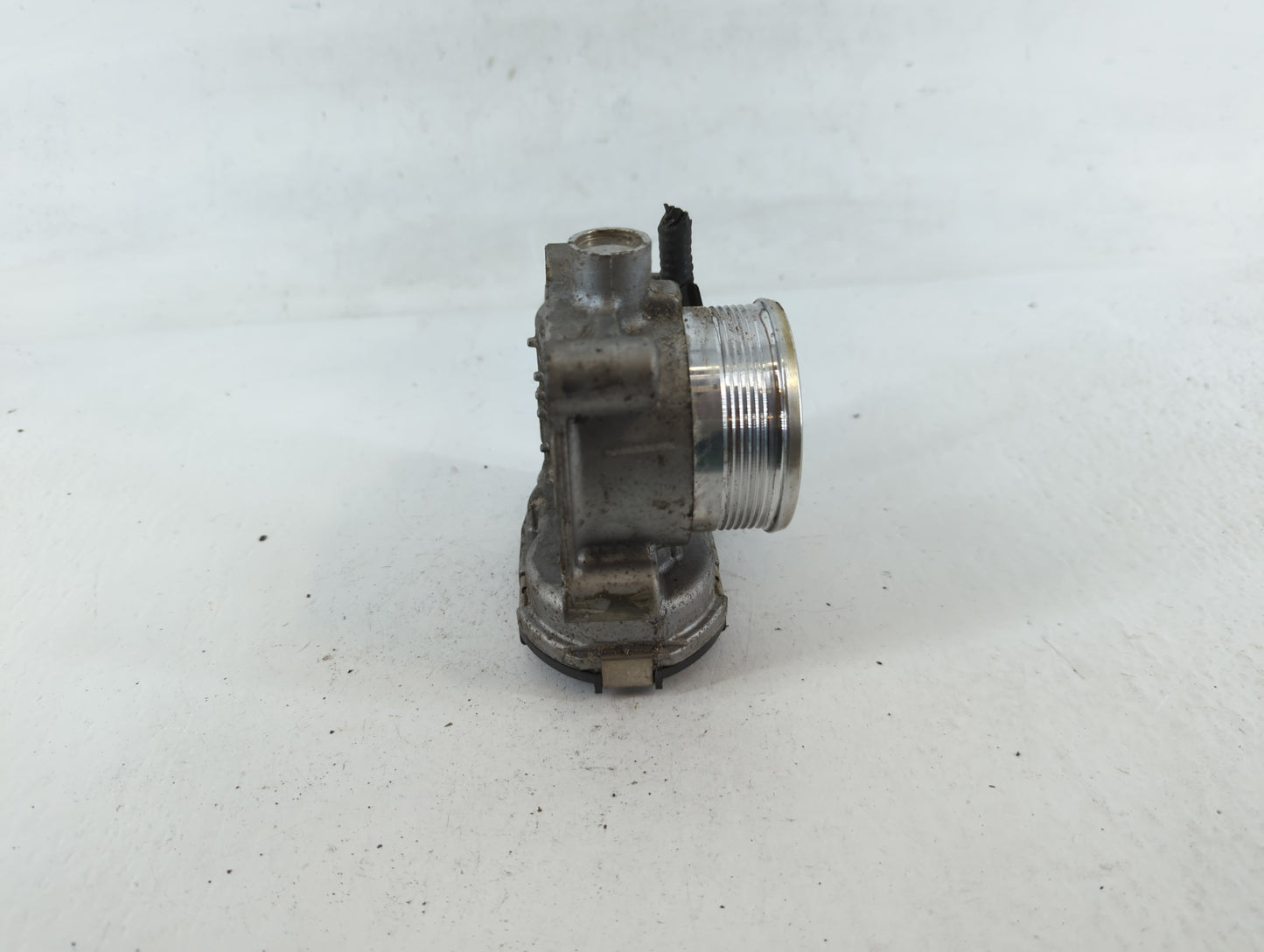 2017-2020 Lincoln Mkz Throttle Body P/N:DS7E-9F991-BB Fits Fits 2014 2015 2016 2017 2018 2019 2020 2021 2022 OEM Used Auto P