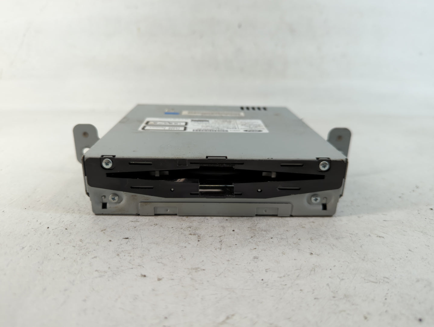 2018 Lincoln Mkz Radio AM FM Cd Player Receiver Replacement P/N:HP5T-18C830-AC Fits OEM Used Auto Parts - Oemusedautoparts1.