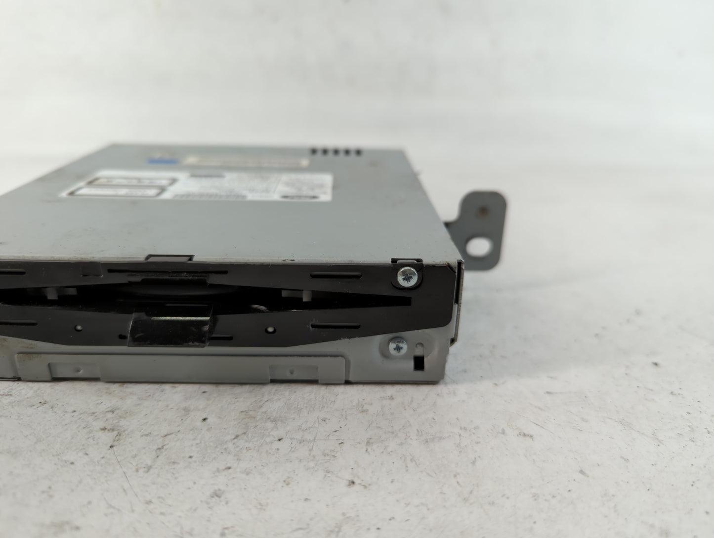 2018 Lincoln Mkz Radio AM FM Cd Player Receiver Replacement P/N:HP5T-18C830-AC Fits OEM Used Auto Parts - Oemusedautoparts1.