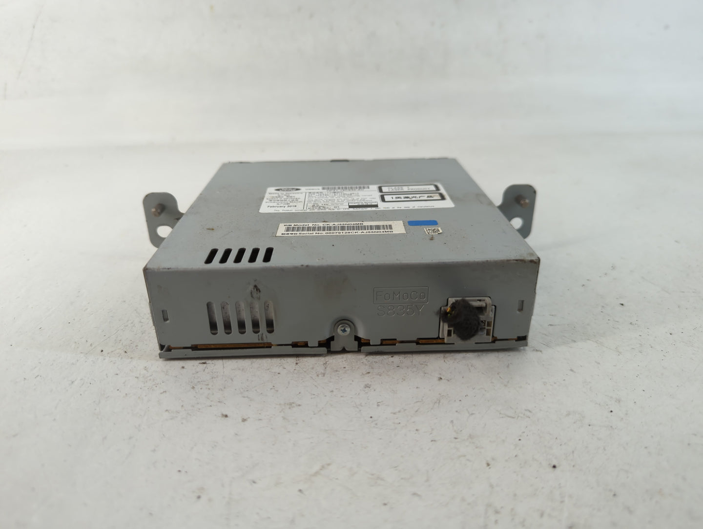 2018 Lincoln Mkz Radio AM FM Cd Player Receiver Replacement P/N:HP5T-18C830-AC Fits OEM Used Auto Parts - Oemusedautoparts1.