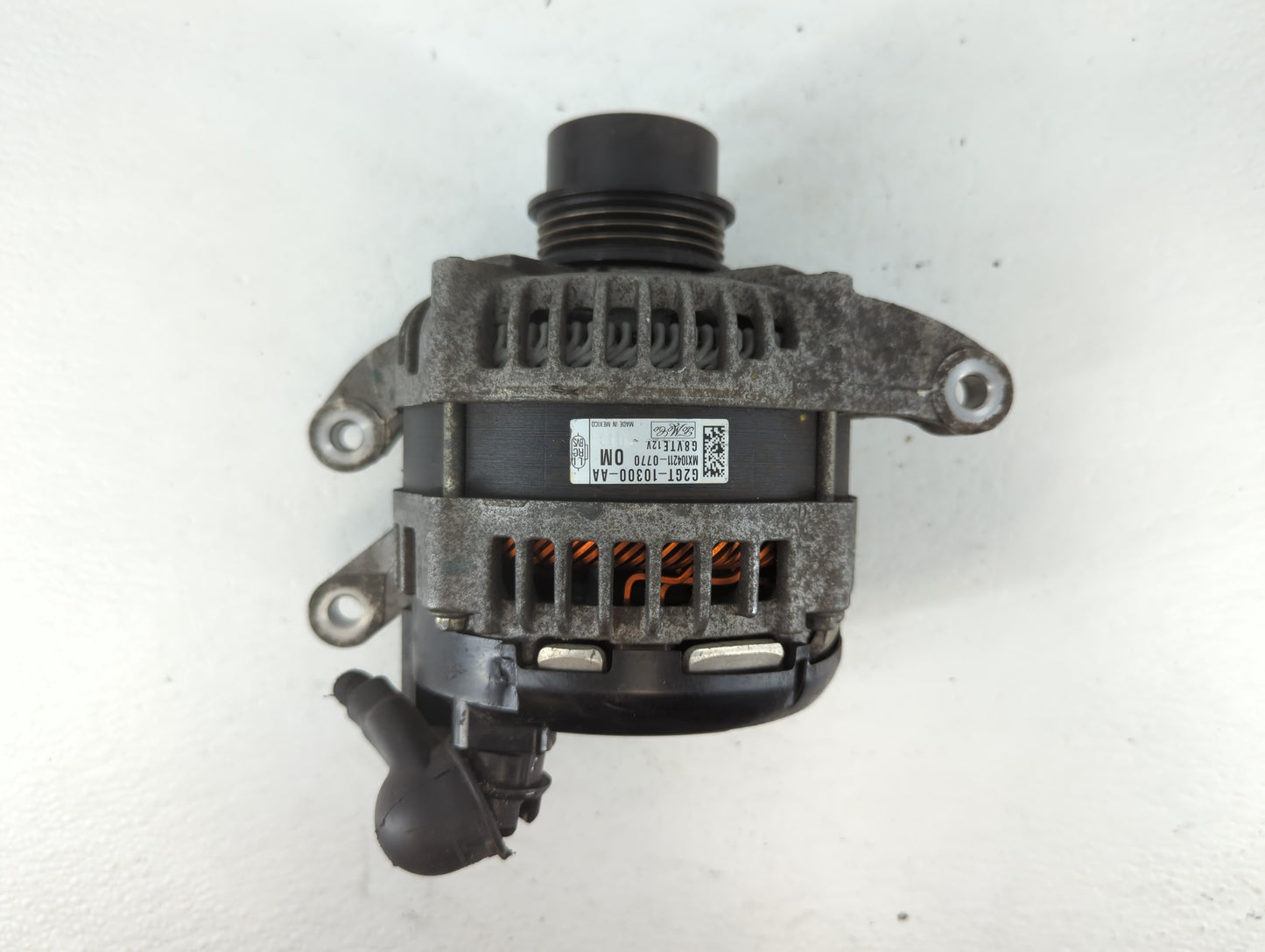 2017-2020 Lincoln Mkz Alternator Replacement Generator Charging Assembly Engine OEM P/N:MX104211-0770 G2GT-10300-AA Fits OEM