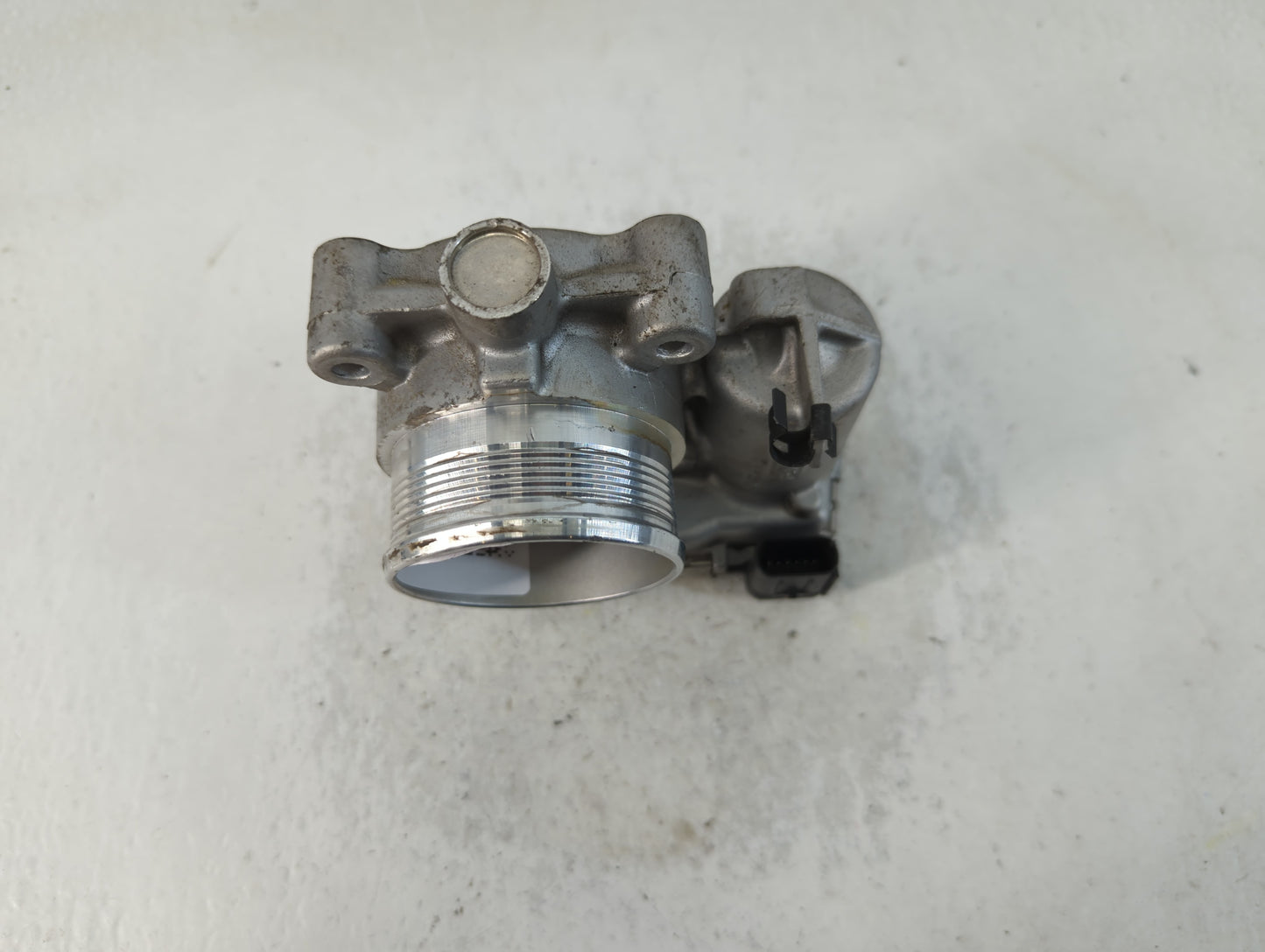 2017-2020 Lincoln Mkz Throttle Body P/N:DS7E-9F991-BB Fits Fits 2014 2015 2016 2017 2018 2019 2020 2021 2022 OEM Used Auto P