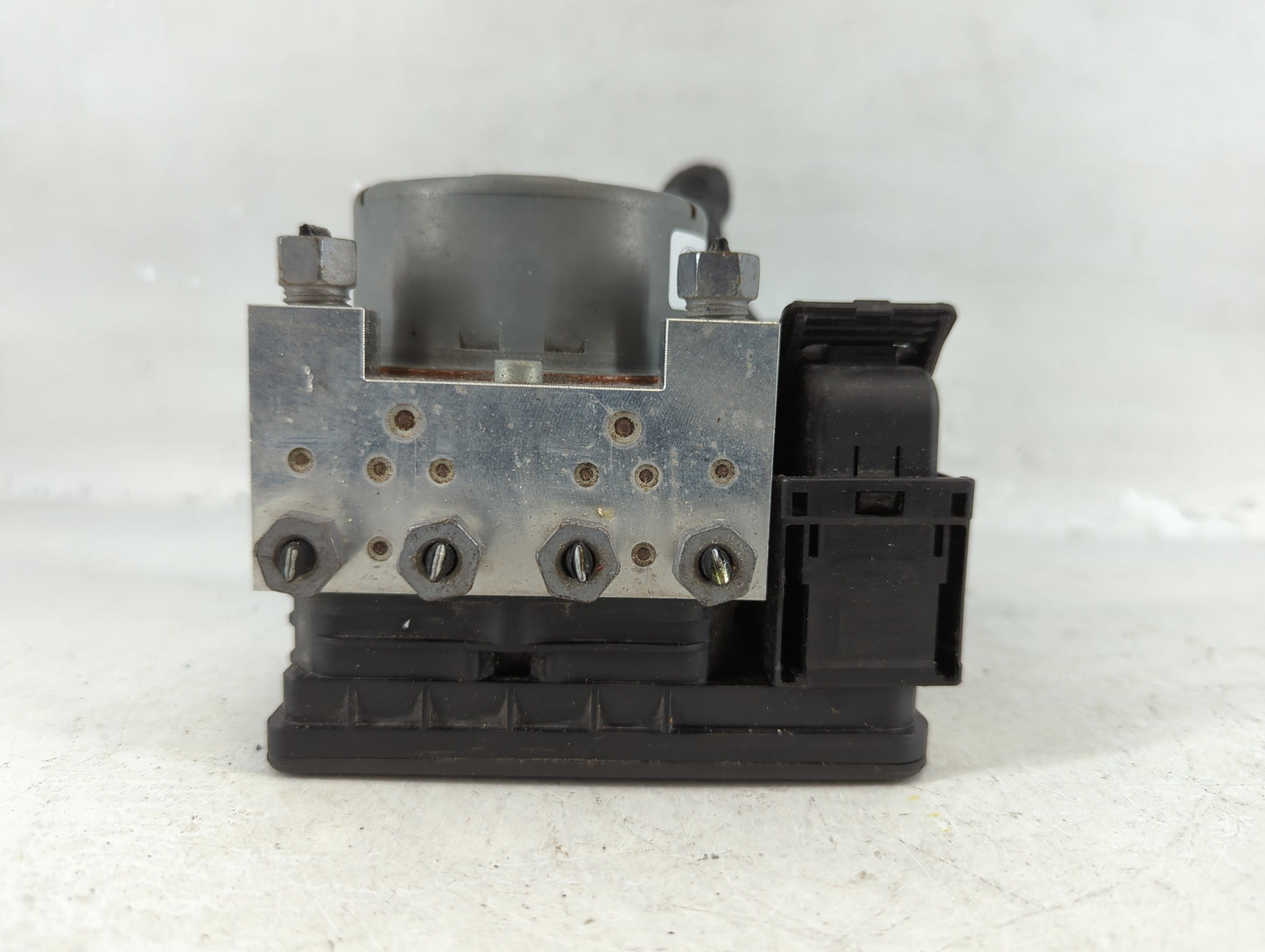2017-2018 Lincoln Mkz ABS Pump Control Module Replacement P/N:HG9C-2B373-AH Fits Fits 2017 2018 OEM Used Auto Parts - Oemuse
