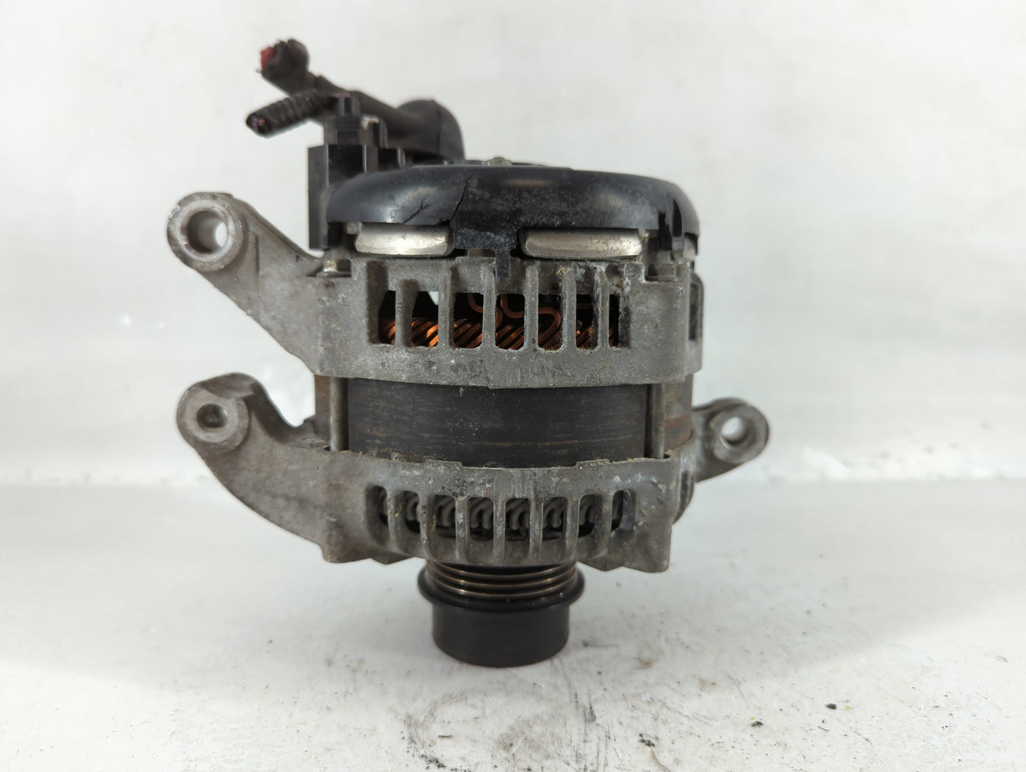 2013-2020 Lincoln Mkz Alternator Replacement Generator Charging Assembly Engine OEM P/N:G2GT-10300-AA Fits OEM Used Auto Par