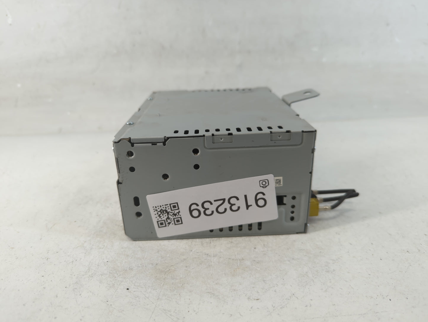 2017-2020 Lincoln Mkz Radio AM FM Cd Player Receiver Replacement P/N:HP5T-18D818-FE Fits Fits 2017 2018 2019 2020 OEM Used A