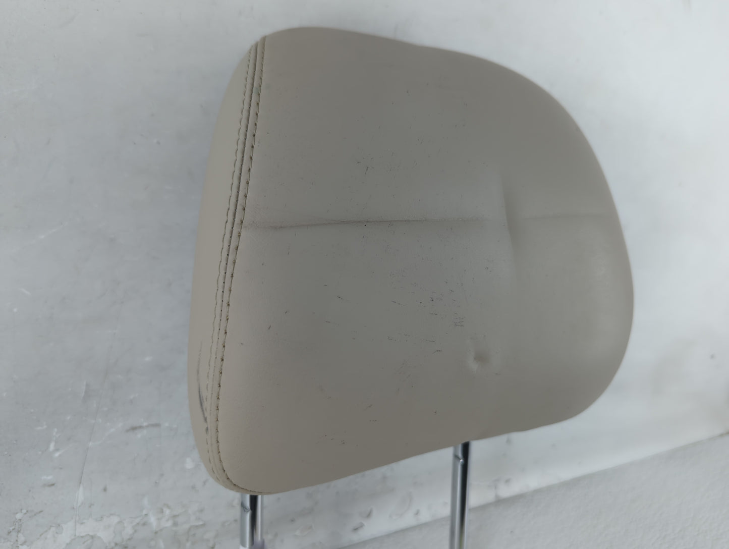 2017-2019 Lincoln Mkz Headrest Head Rest Front Driver Passenger Seat Fits Fits 2017 2018 2019 OEM Used Auto Parts - Oemuseda