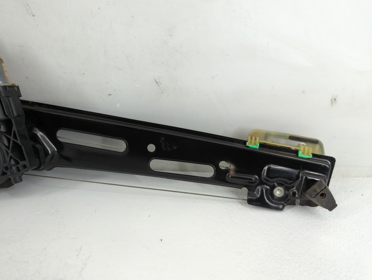 Lincoln Navigator Driver Left Rear Window Regulator 886663 - Oemusedautoparts1.com