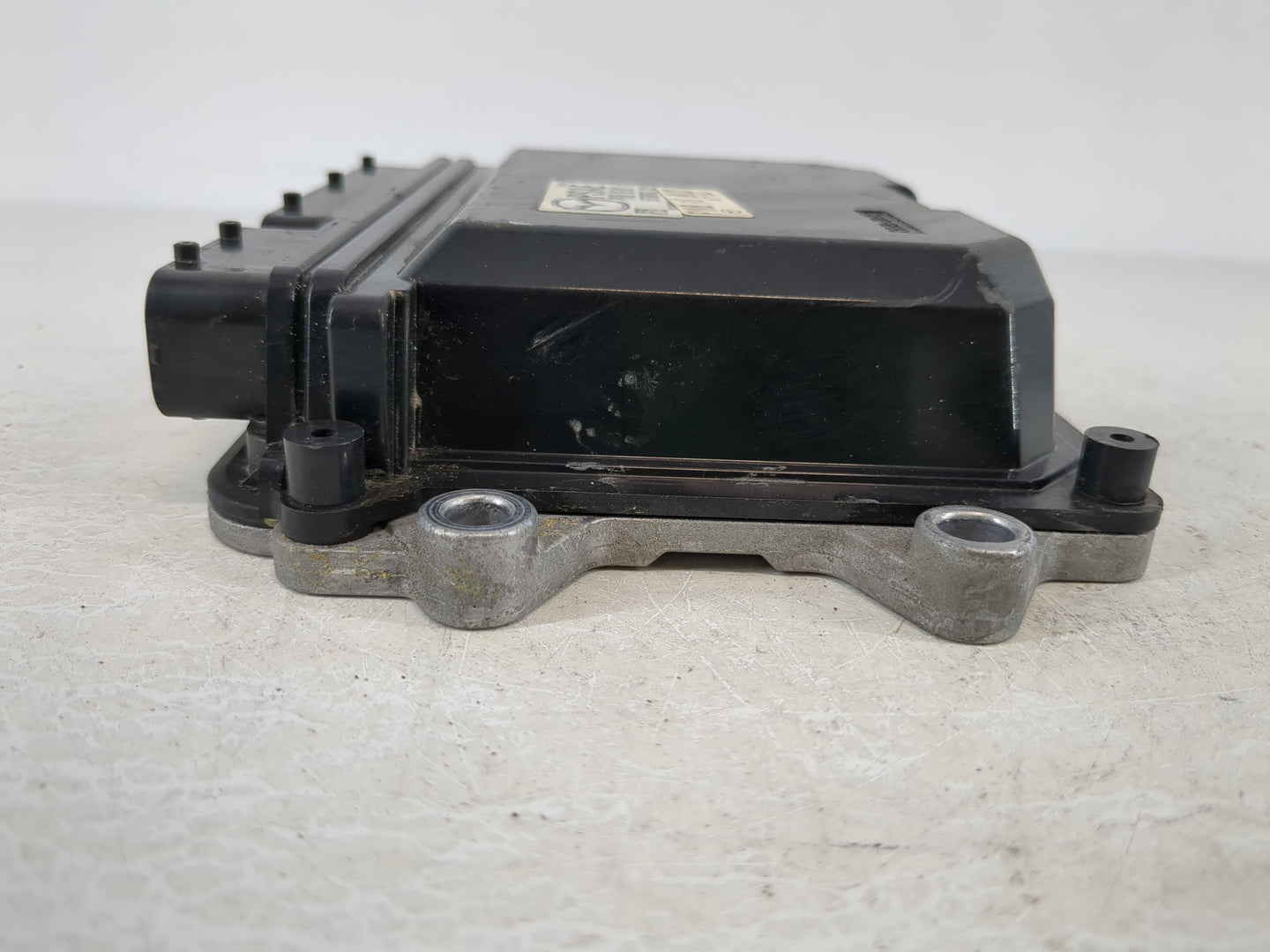 2017-2018 Mazda 3 PCM Engine Control Computer ECU ECM PCU OEM P/N:PSAE 18 881 Fits Fits 2017 2018 OEM Used Auto Parts - Oemu