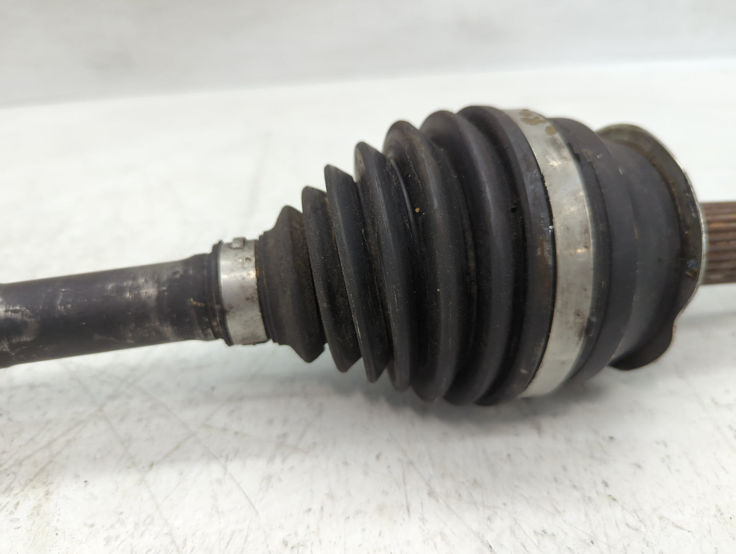 2014-2018 Mazda 3 Axle Shaft Front Driver Cv C/v - Oemusedautoparts1.com