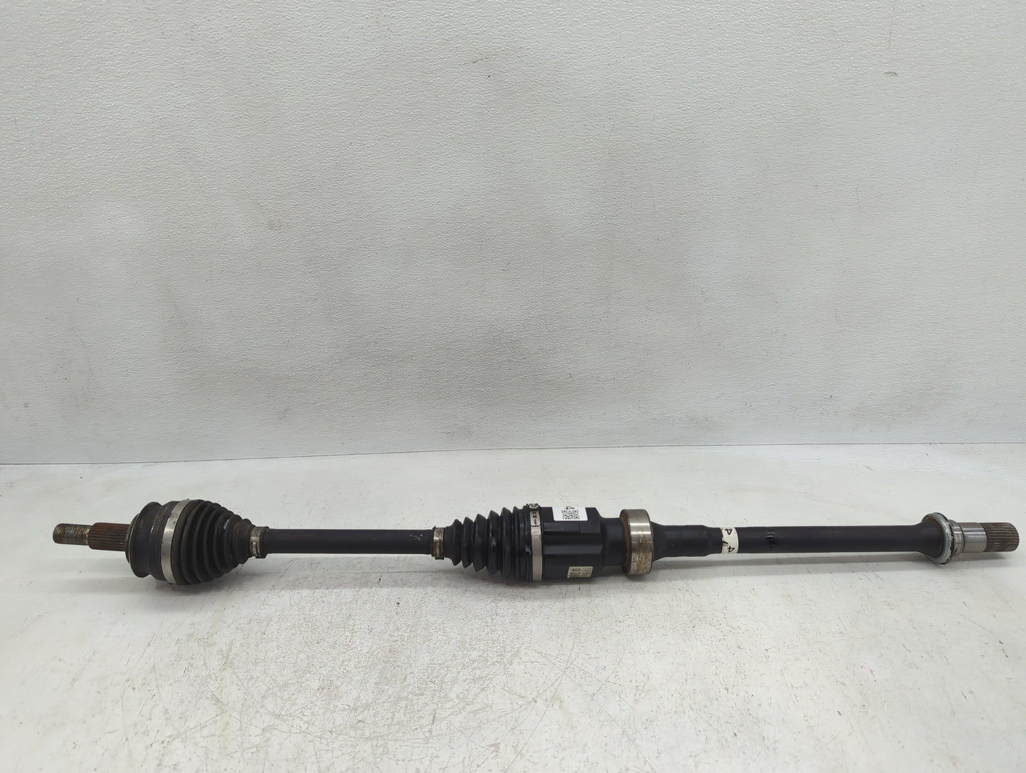 2014-2018 Mazda 3 Axle Shaft Front Driver Cv C/v - Oemusedautoparts1.com
