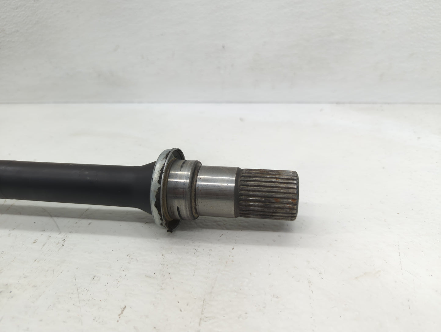 2014-2018 Mazda 3 Axle Shaft Front Driver Cv C/v - Oemusedautoparts1.com