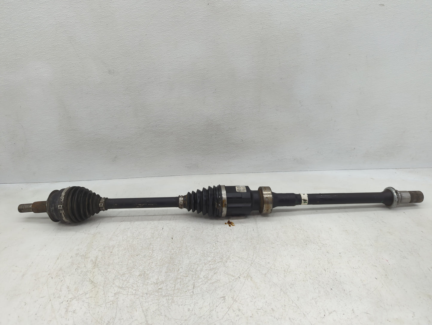 2014-2018 Mazda 3 Axle Shaft Front Driver Cv C/v - Oemusedautoparts1.com