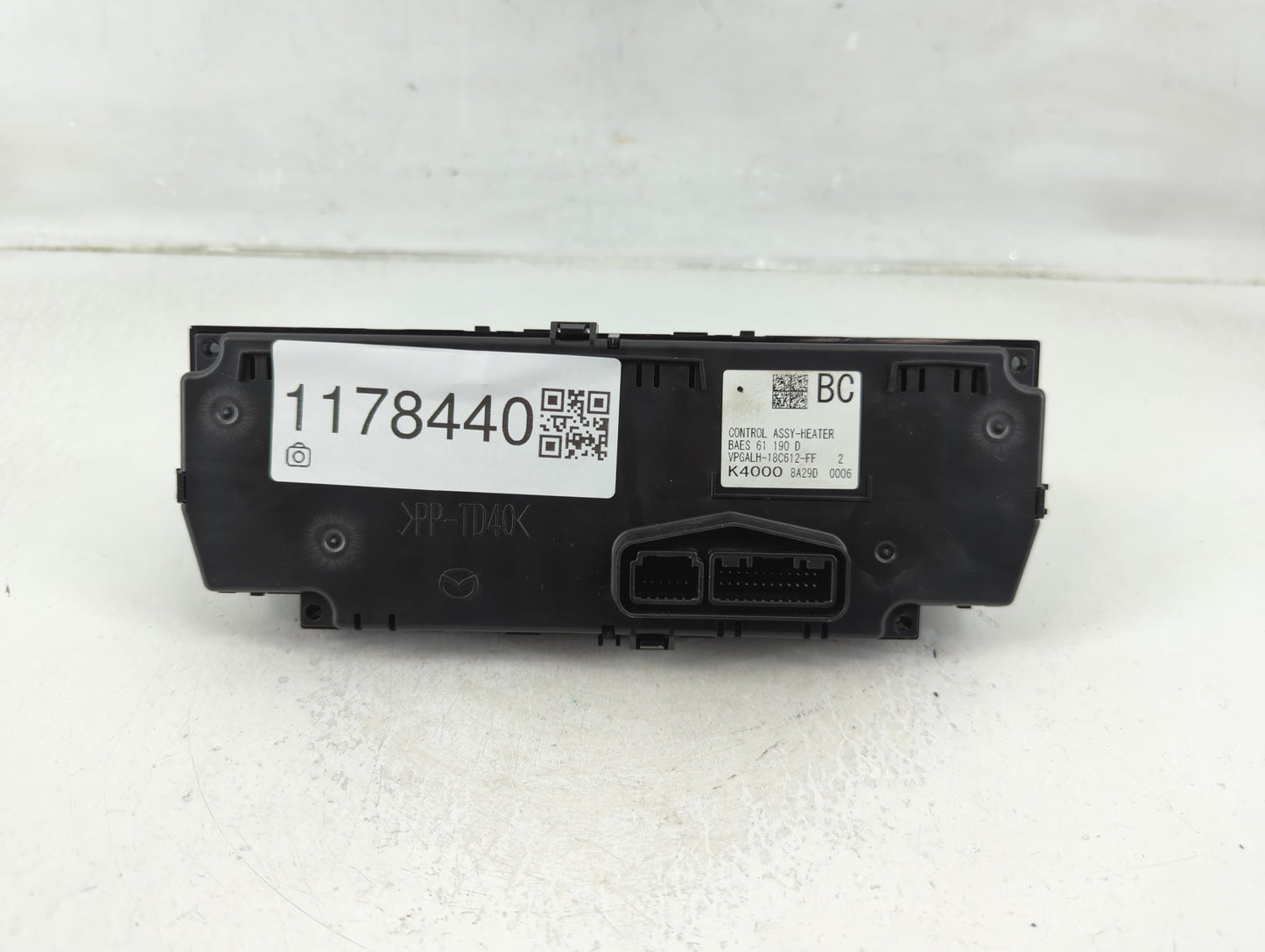 2017-2018 Mazda 3 Climate Control Module Temperature AC/Heater Replacement P/N:K4000 8A29D Fits Fits 2017 2018 OEM Used Auto
