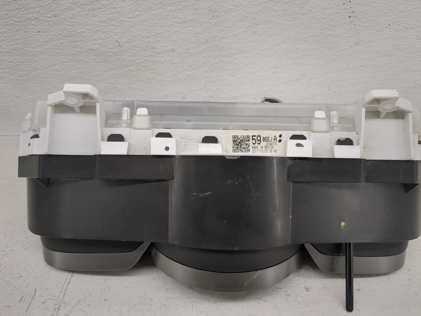 2017-2018 Mazda 3 Instrument Cluster Speedometer Gauges P/N:59 BEEJA Fits Fits 2017 2018 OEM Used Auto Parts - Oemusedautopa