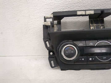 2017-2018 Mazda 3 Climate Control Module Temperature AC/Heater Replacement P/N:GALH-18C612-FD Fits Fits 2017 2018 OEM Used Auto Parts