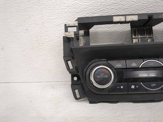 2017-2018 Mazda 3 Climate Control Module Temperature AC/Heater Replacement P/N:GALH-18C612-FD Fits Fits 2017 2018 OEM Used Auto Parts