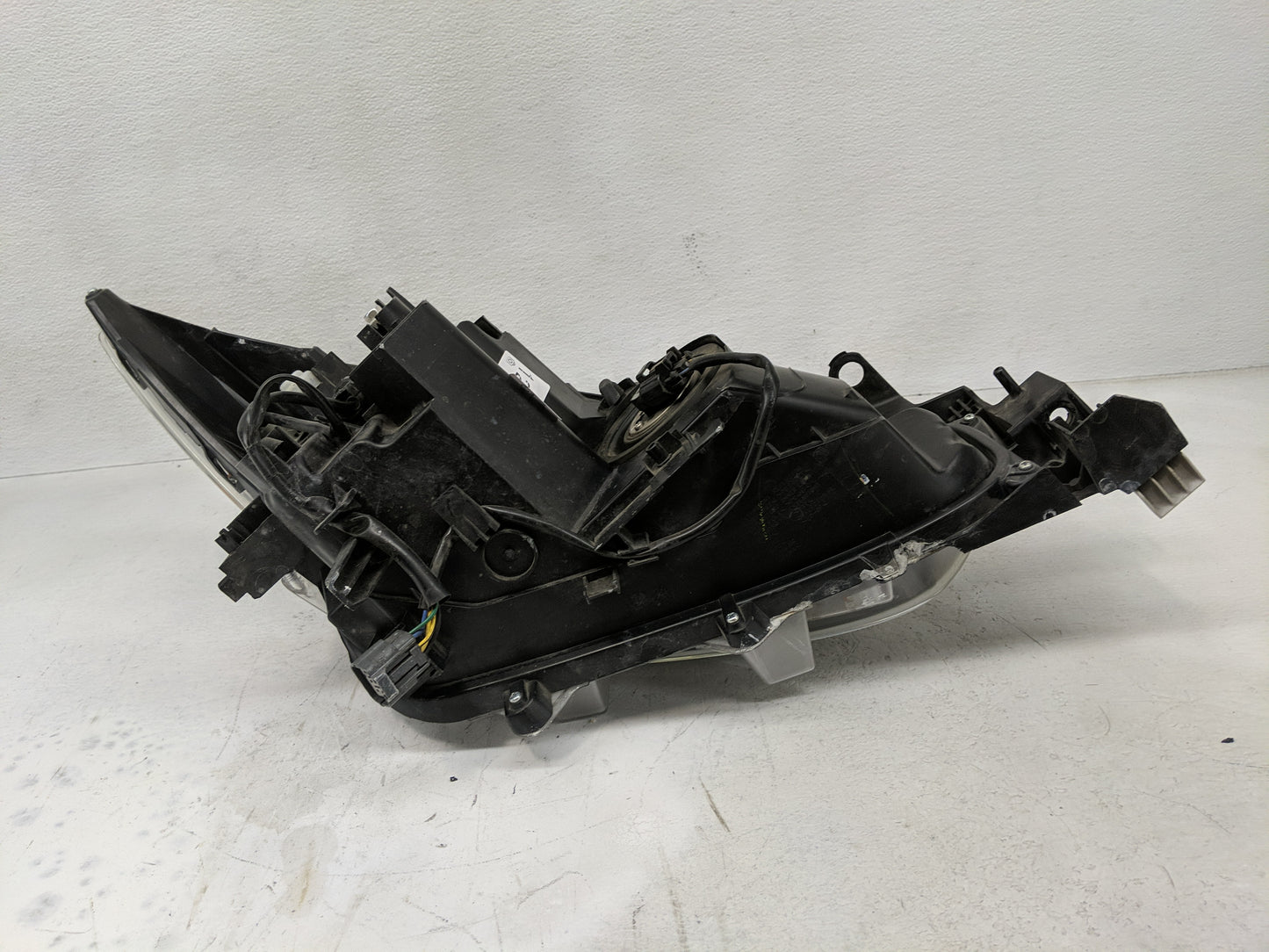 2018 Mazda 3 Driver Left Oem Head Light Headlight Lamp - Oemusedautoparts1.com