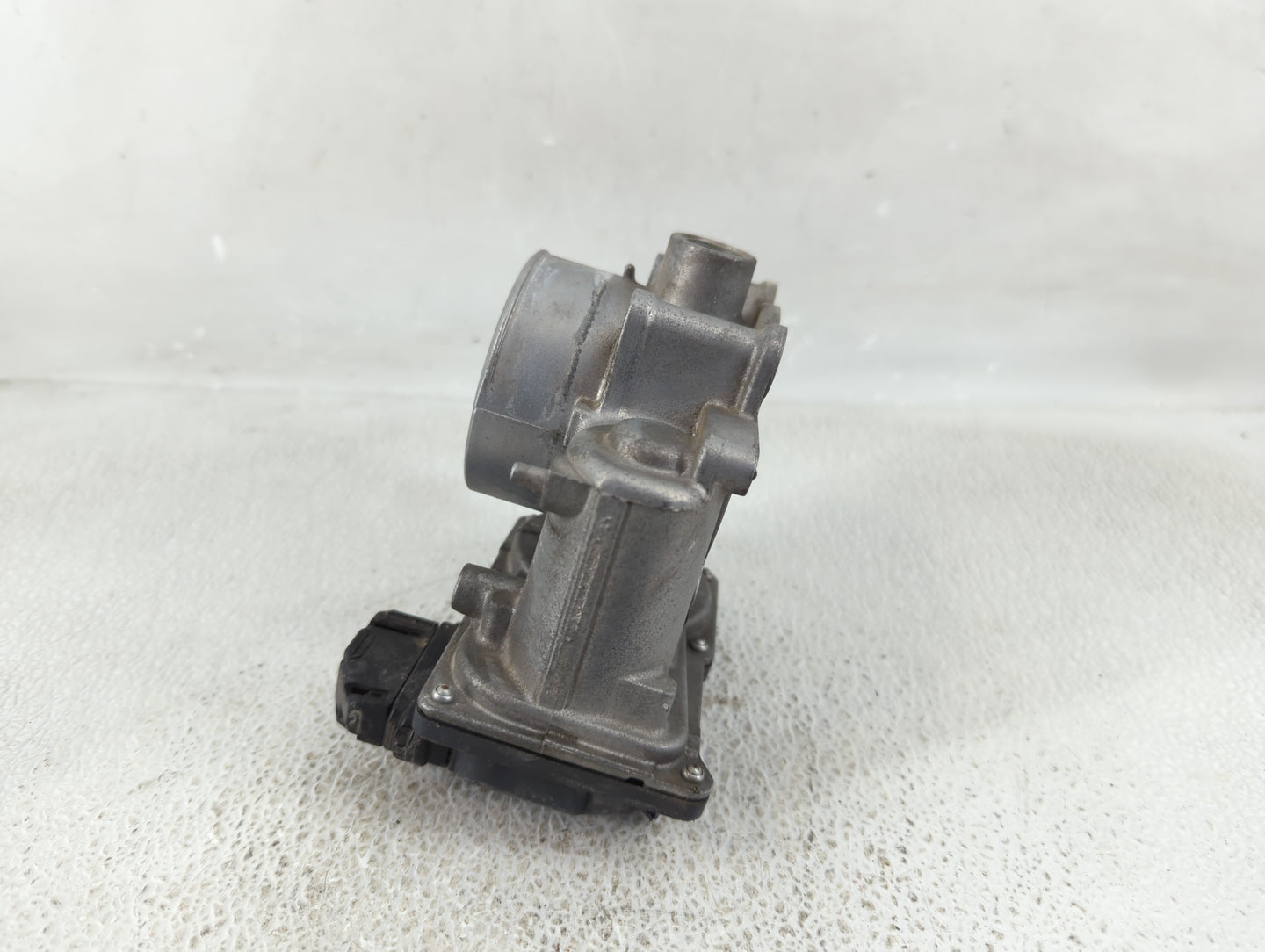 2014-2018 Mazda 3 Throttle Body Fits Fits 2014 2015 2016 2017 2018 OEM Used Auto Parts - Oemusedautoparts1.com