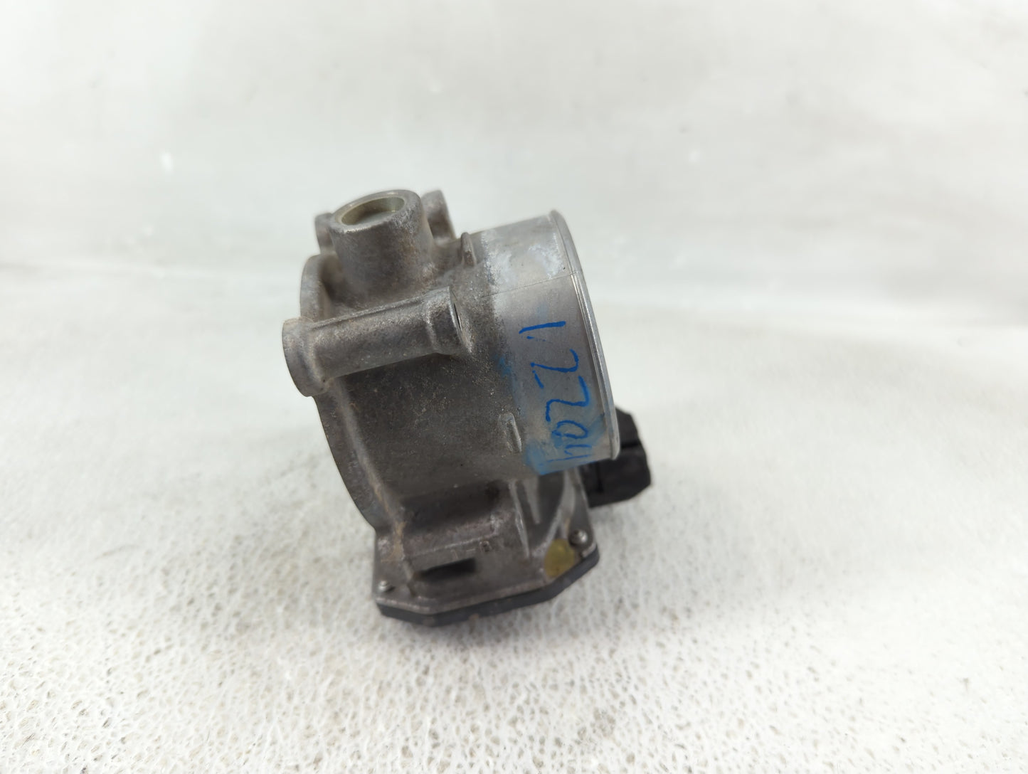 2014-2018 Mazda 3 Throttle Body Fits Fits 2014 2015 2016 2017 2018 OEM Used Auto Parts - Oemusedautoparts1.com