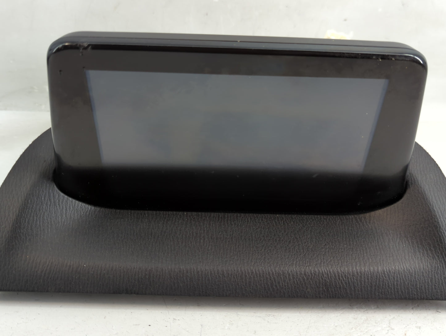 2018 Mazda 3 Radio AM FM Cd Player Receiver Replacement P/N:BANF 66 9C0 H Fits OEM Used Auto Parts - Oemusedautoparts1.com
