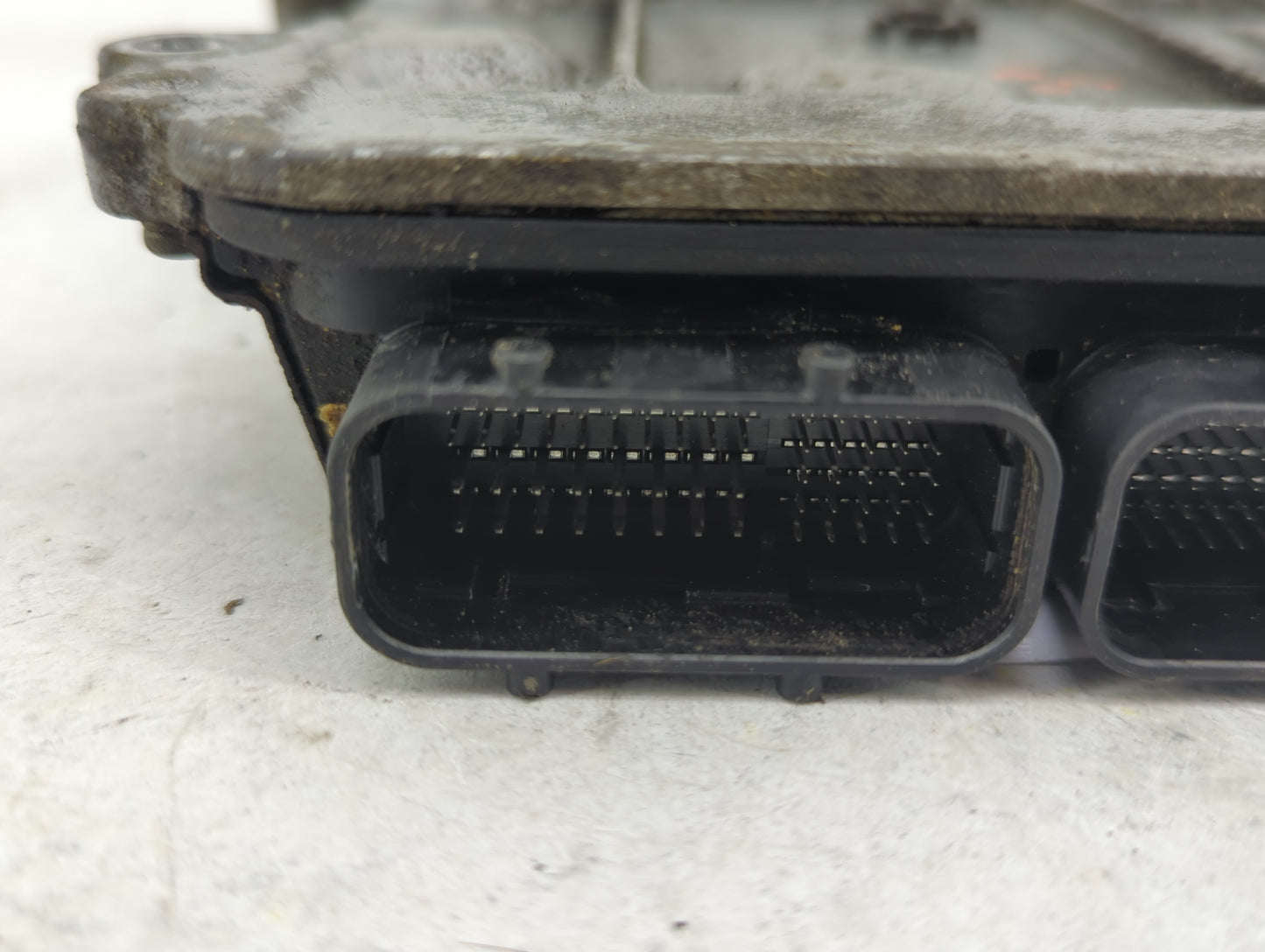 2017-2018 Mazda 3 PCM Engine Control Computer ECU ECM PCU OEM P/N:TN2798002580 Fits Fits 2017 2018 OEM Used Auto Parts - Oem