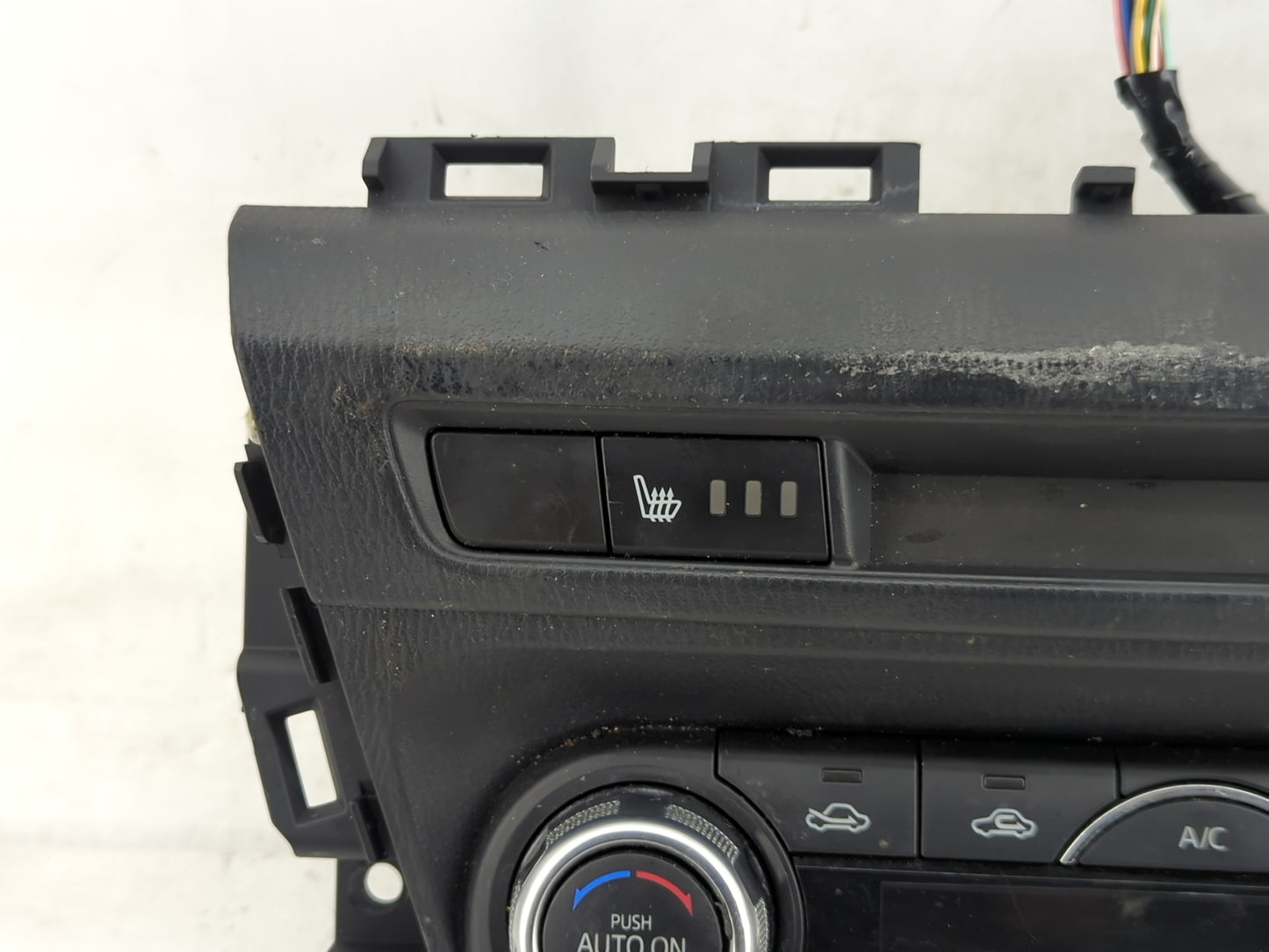 2017-2018 Mazda 3 Climate Control Module Temperature AC/Heater Replacement P/N:VPGALH-18C612-FD Fits Fits 2017 2018 OEM Used