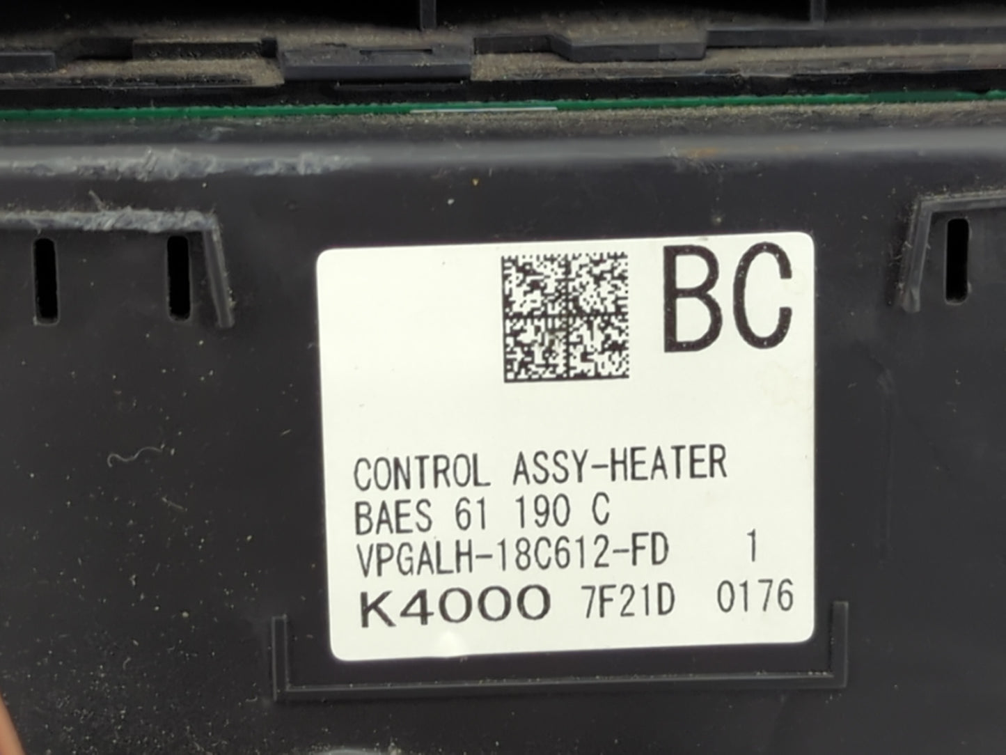 2017-2018 Mazda 3 Climate Control Module Temperature AC/Heater Replacement P/N:VPGALH-18C612-FD Fits Fits 2017 2018 OEM Used