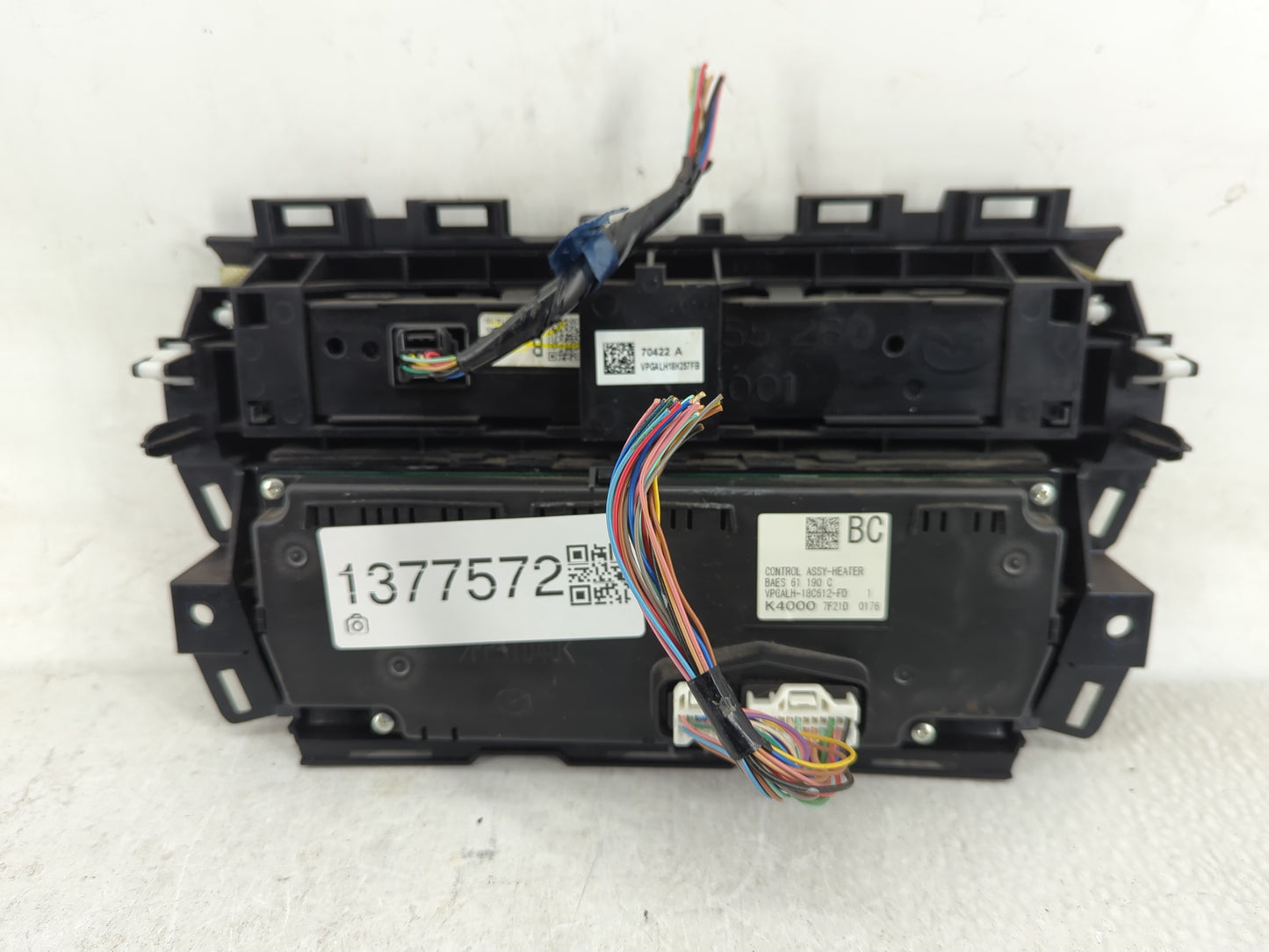 2017-2018 Mazda 3 Climate Control Module Temperature AC/Heater Replacement P/N:VPGALH-18C612-FD Fits Fits 2017 2018 OEM Used