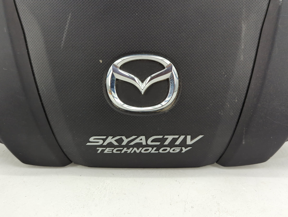2018 Mazda 3 Engine Cover 1389095 - Oemusedautoparts1.com