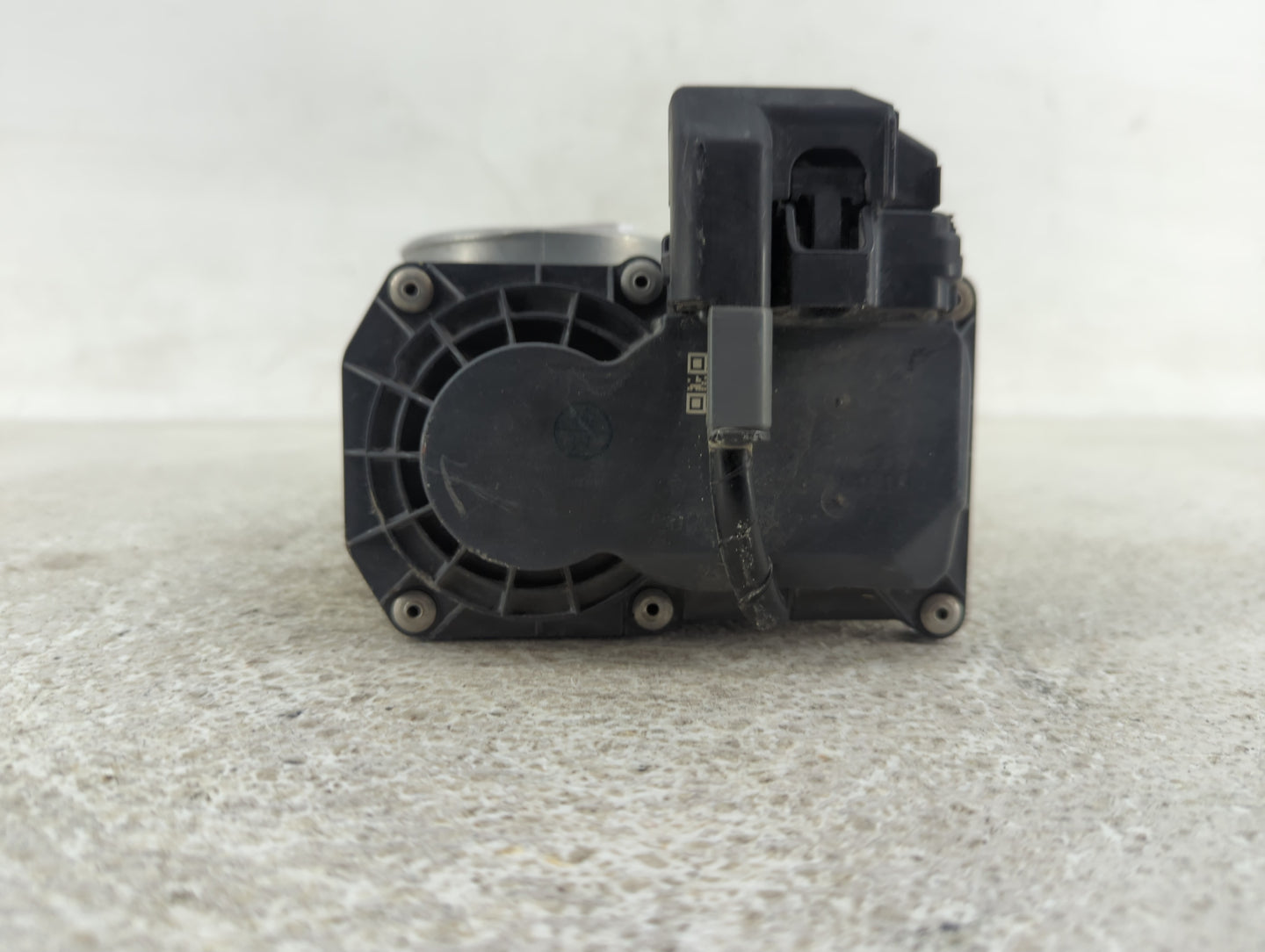 2014-2018 Mazda 3 Throttle Body Fits Fits 2014 2015 2016 2017 2018 OEM Used Auto Parts - Oemusedautoparts1.com