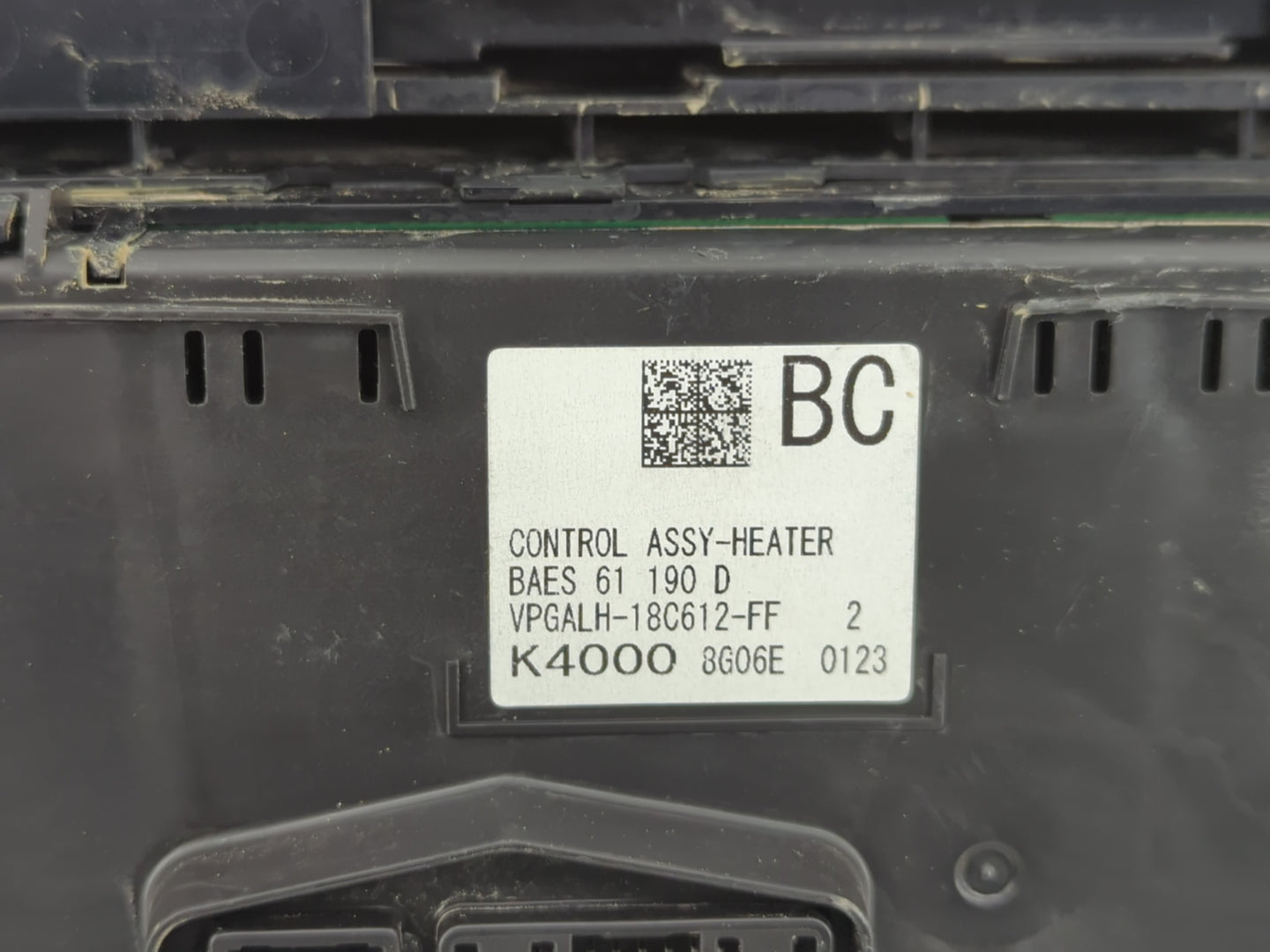 2017-2018 Mazda 3 Climate Control Module Temperature AC/Heater Replacement P/N:VPGALH-18C612-FF Fits Fits 2017 2018 OEM Used