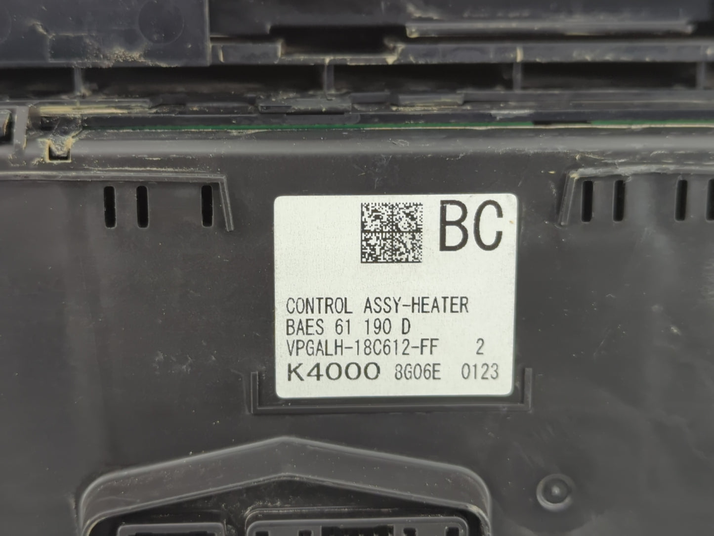 2017-2018 Mazda 3 Climate Control Module Temperature AC/Heater Replacement P/N:VPGALH-18C612-FF Fits Fits 2017 2018 OEM Used