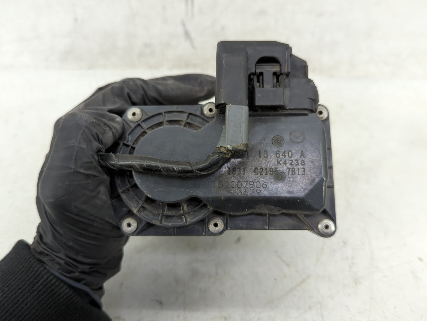 2014-2018 Mazda 3 Throttle Body P/N:1831 C2195 7813 52007B06 Fits Fits 2014 2015 2016 2017 2018 OEM Used Auto Parts - Oemuse