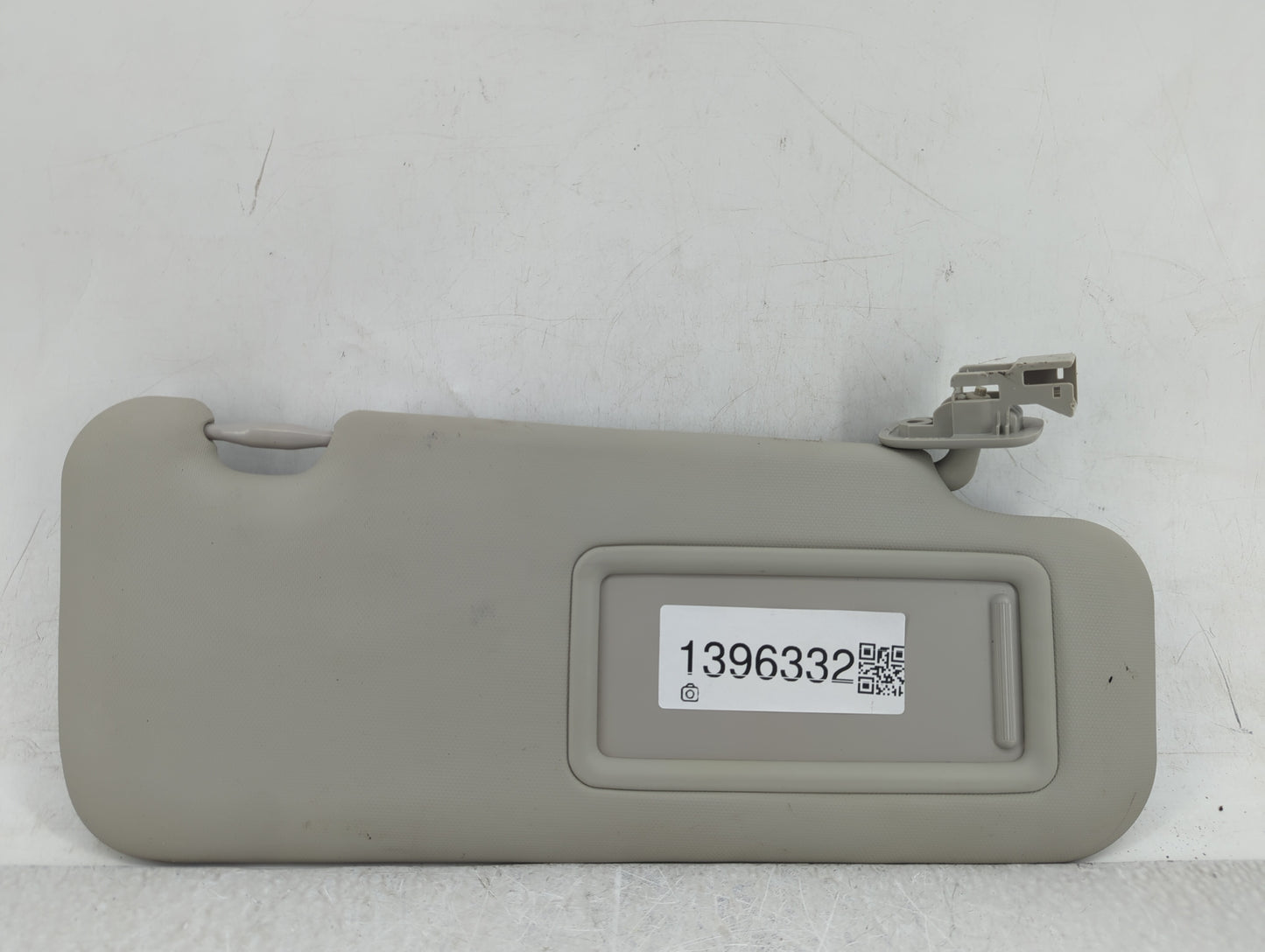 2014-2018 Mazda 3 Sun Visor Shade Replacement Passenger Right Mirror Fits Fits 2014 2015 2016 2017 2018 OEM Used Auto Parts 