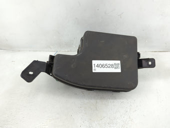 compare product 2014-2016 Mazda 3 Fusebox Fuse Box Panel Relay Module P/N:BACS-675X0 Fits Fits 2014 2015 2016 OEM Used Auto Parts
