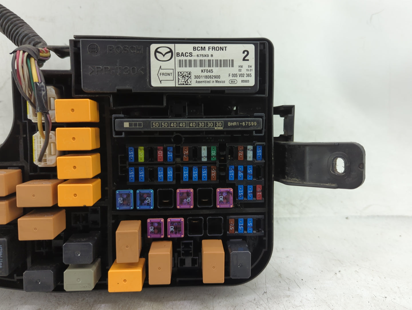 2014-2016 Mazda 3 Fusebox Fuse Box Panel Relay Module P/N:BACS-675X0 Fits Fits 2014 2015 2016 OEM Used Auto Parts - Oemuseda