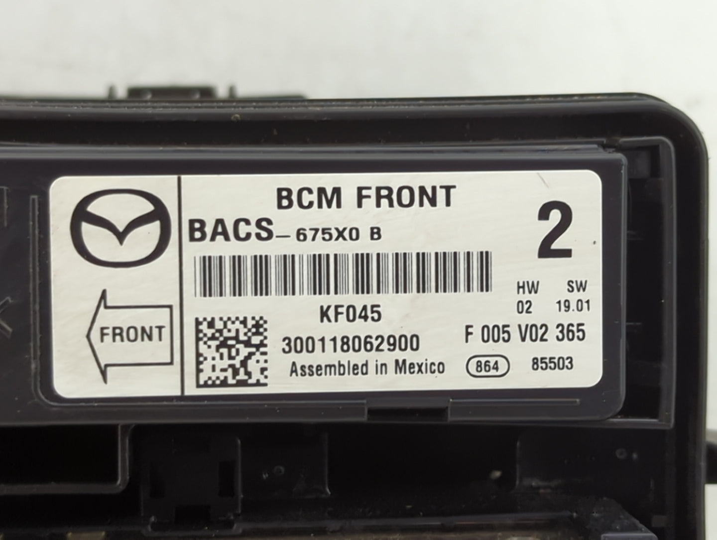 2014-2016 Mazda 3 Fusebox Fuse Box Panel Relay Module P/N:BACS-675X0 Fits Fits 2014 2015 2016 OEM Used Auto Parts - Oemuseda