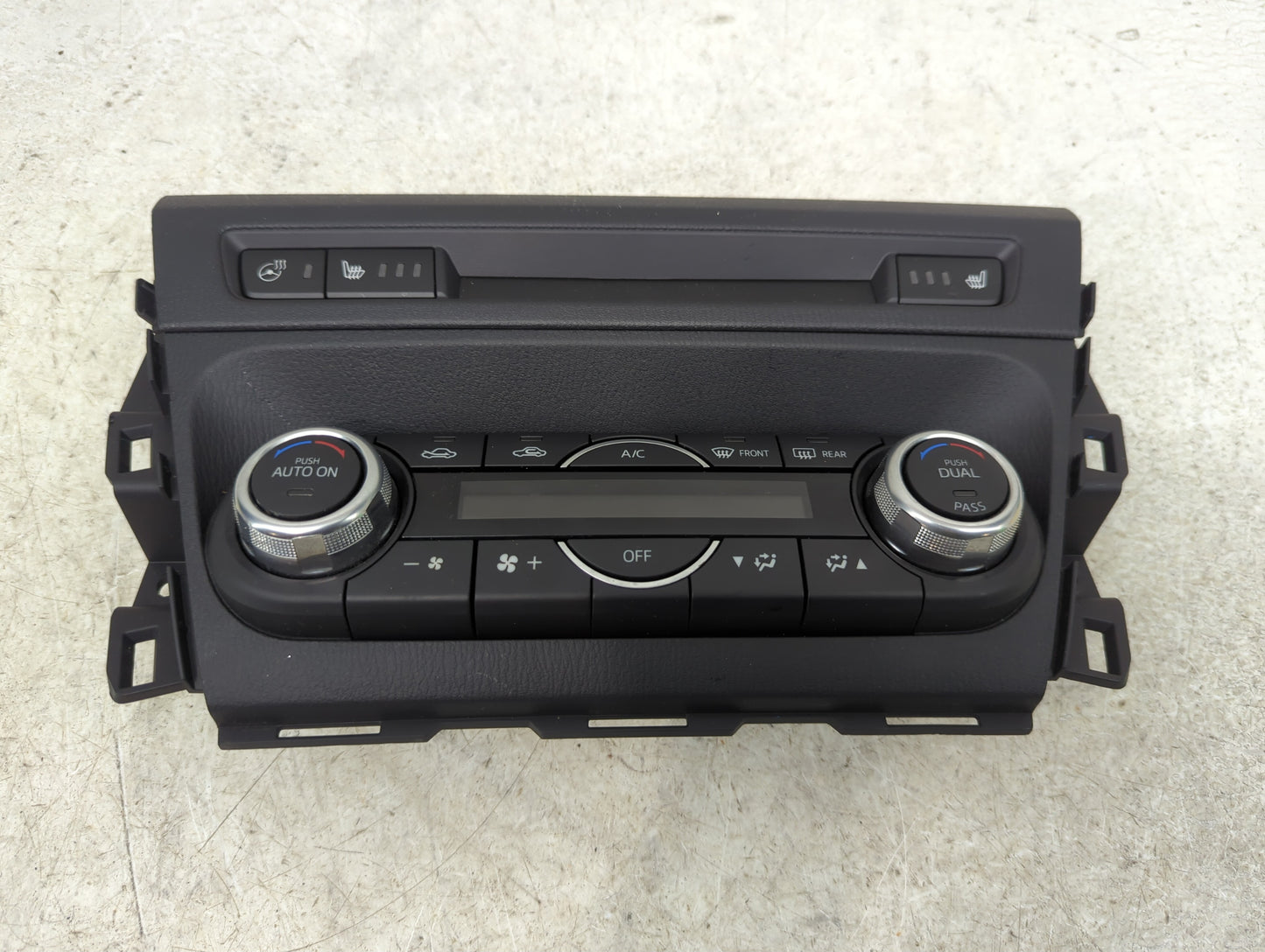 2017-2018 Mazda 3 Climate Control Module Temperature AC/Heater Replacement P/N:VPGALH-18C612-FF Fits Fits 2017 2018 OEM Used