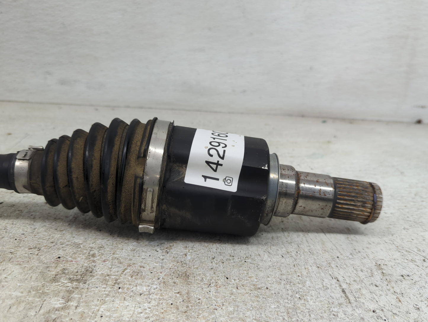 2014-2018 Mazda 3 Axle Shaft Front Driver Cv C/v - Oemusedautoparts1.com