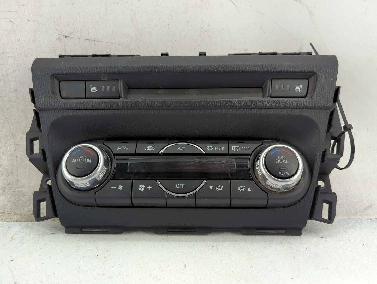 2017-2018 Mazda 3 Climate Control Module Temperature AC/Heater Replacement P/N:BAES61190D VPGALH-18C612-FF Fits Fits 2017 20