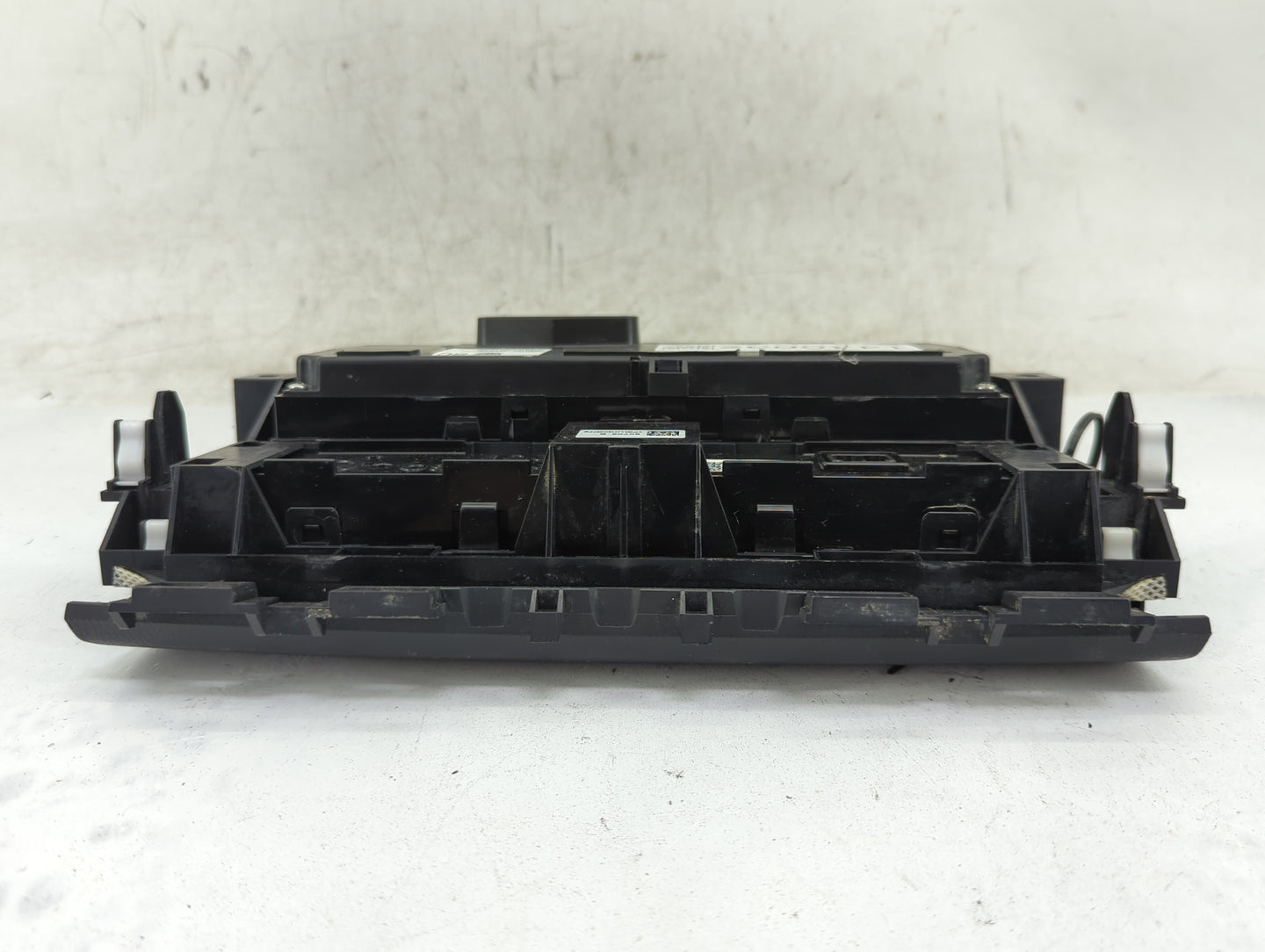 2017-2018 Mazda 3 Climate Control Module Temperature AC/Heater Replacement P/N:BAES61190D VPGALH-18C612-FF Fits Fits 2017 20