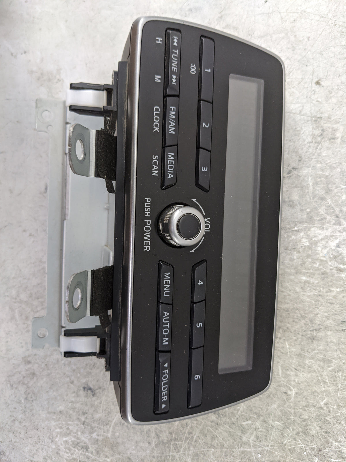 2018 Mazda 3 Radio AM FM Cd Player Receiver Replacement P/N:331-5744-00 Fits OEM Used Auto Parts - Oemusedautoparts1.com