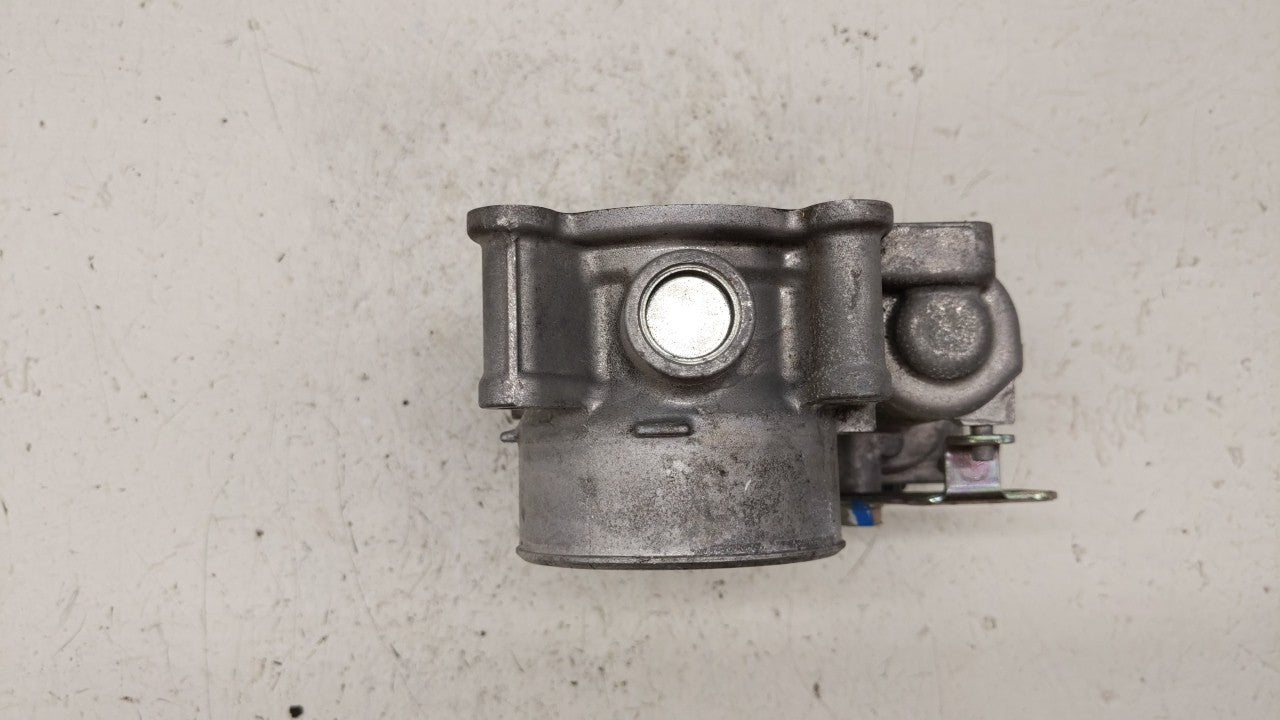 2012-2014 Mazda 3 Throttle Body P/N:152009S18 13 640 A, 640 K4238 1R24, 640 K4238 6R26, 13 640 B Fits Fits 2012 2013 2014 OE