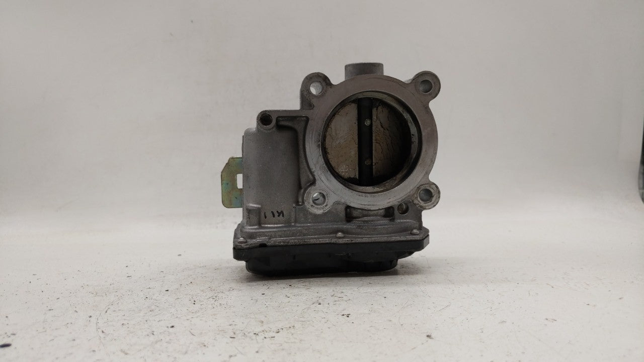 2012-2014 Mazda 3 Throttle Body P/N:152009S18 13 640 A, 640 K4238 1R24, 640 K4238 6R26, 13 640 B Fits Fits 2012 2013 2014 OE