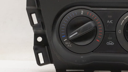 2017-2018 Mazda 3 Climate Control Module Temperature AC/Heater Replacement P/N:BANE 61 190B Fits Fits 2017 2018 OEM Used Auto Parts