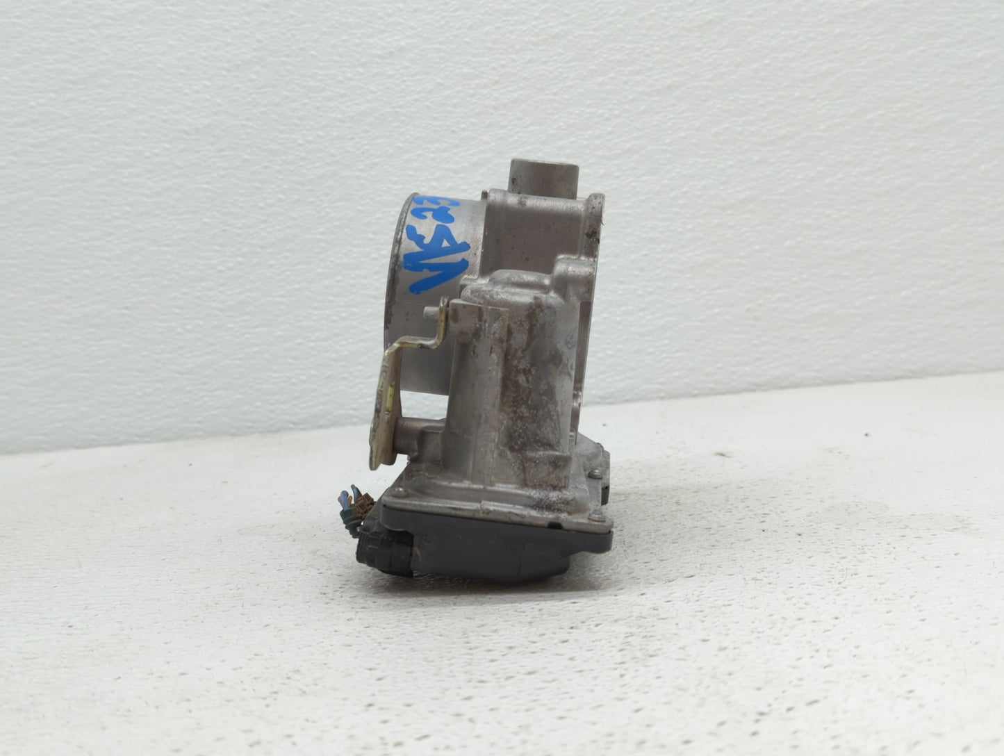 2014 Mazda 3 Throttle Body P/N:13 640 A K4238 13 640 A, 12681472AA, PY01 13 640 A Fits OEM Used Auto Parts - Oemusedautopart