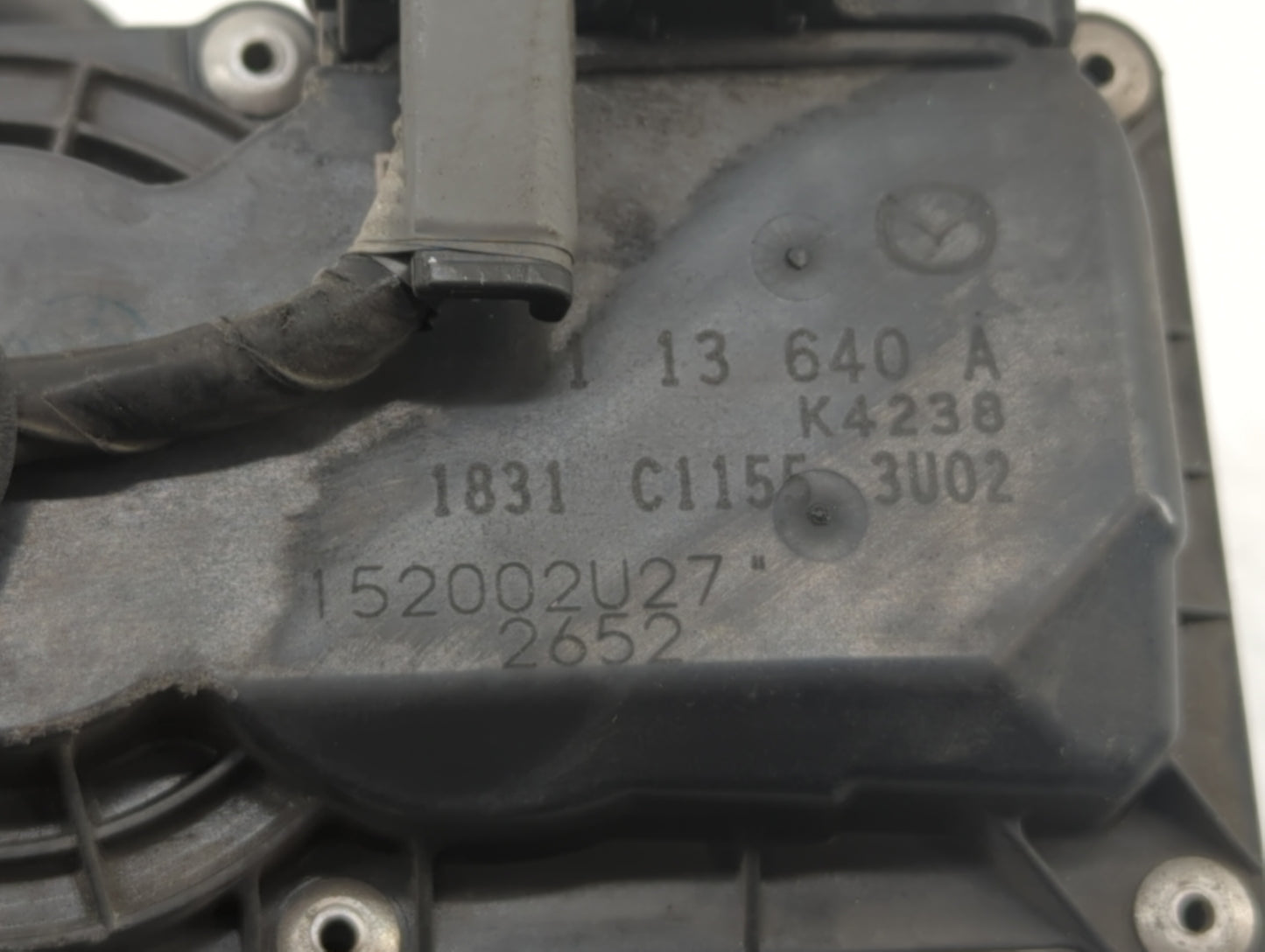 2014 Mazda 3 Throttle Body P/N:13 640 A K4238 13 640 A, 12681472AA, PY01 13 640 A Fits OEM Used Auto Parts - Oemusedautopart