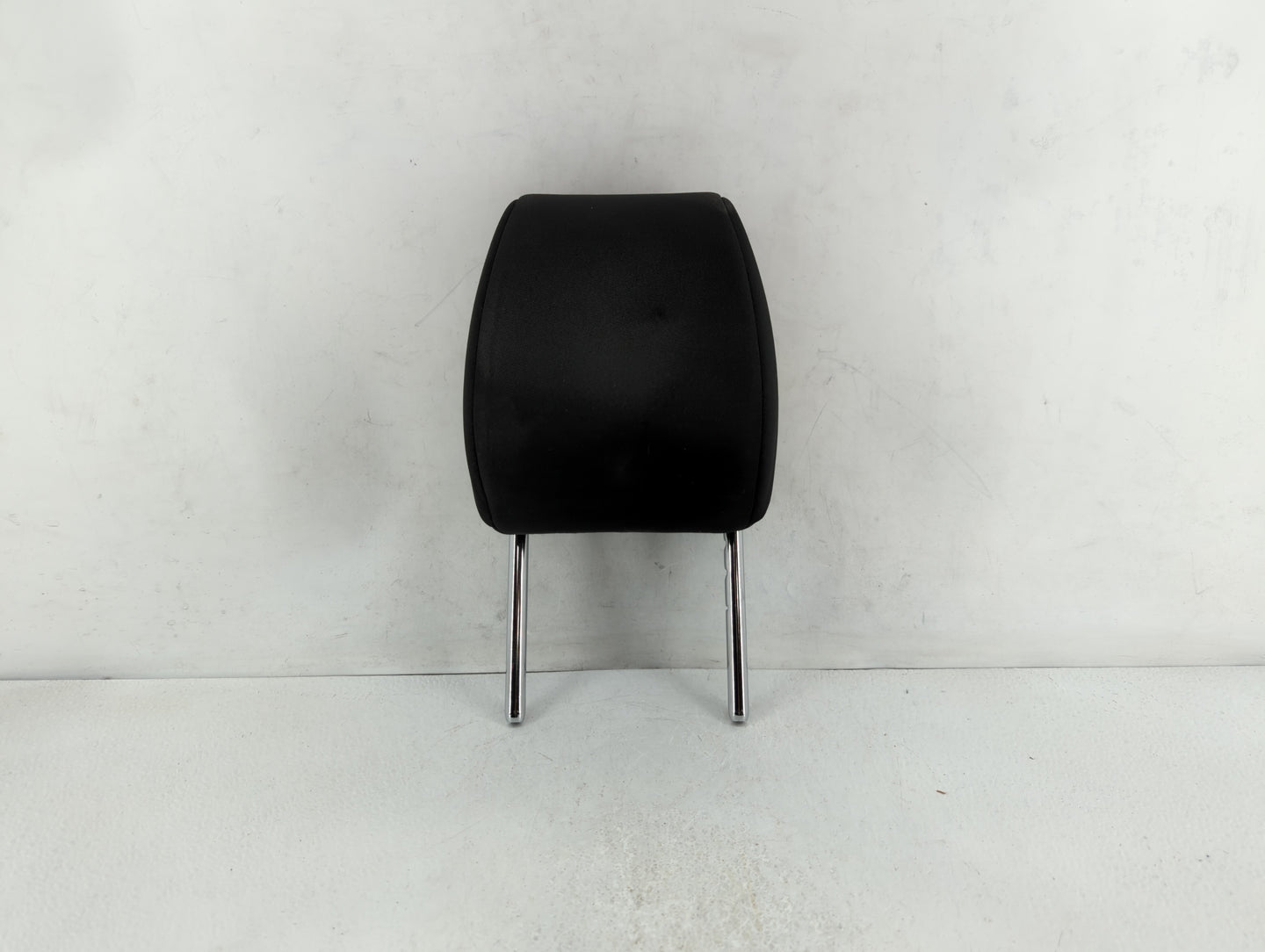 2018 Mazda 3 Headrest Head Rest Front Driver Passenger Seat Fits OEM Used Auto Parts - Oemusedautoparts1.com