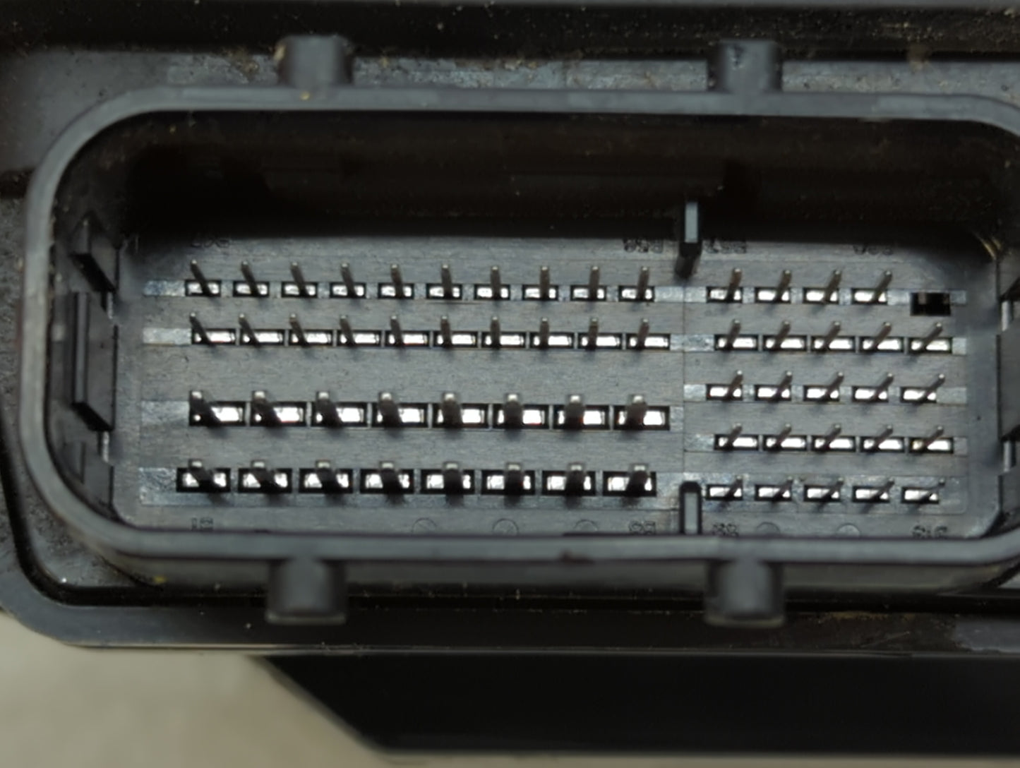 2017-2018 Mazda 3 PCM Engine Control Computer ECU ECM PCU OEM P/N:PYKB 18 8K2D PSAE 18 881 Fits Fits 2017 2018 OEM Used Auto
