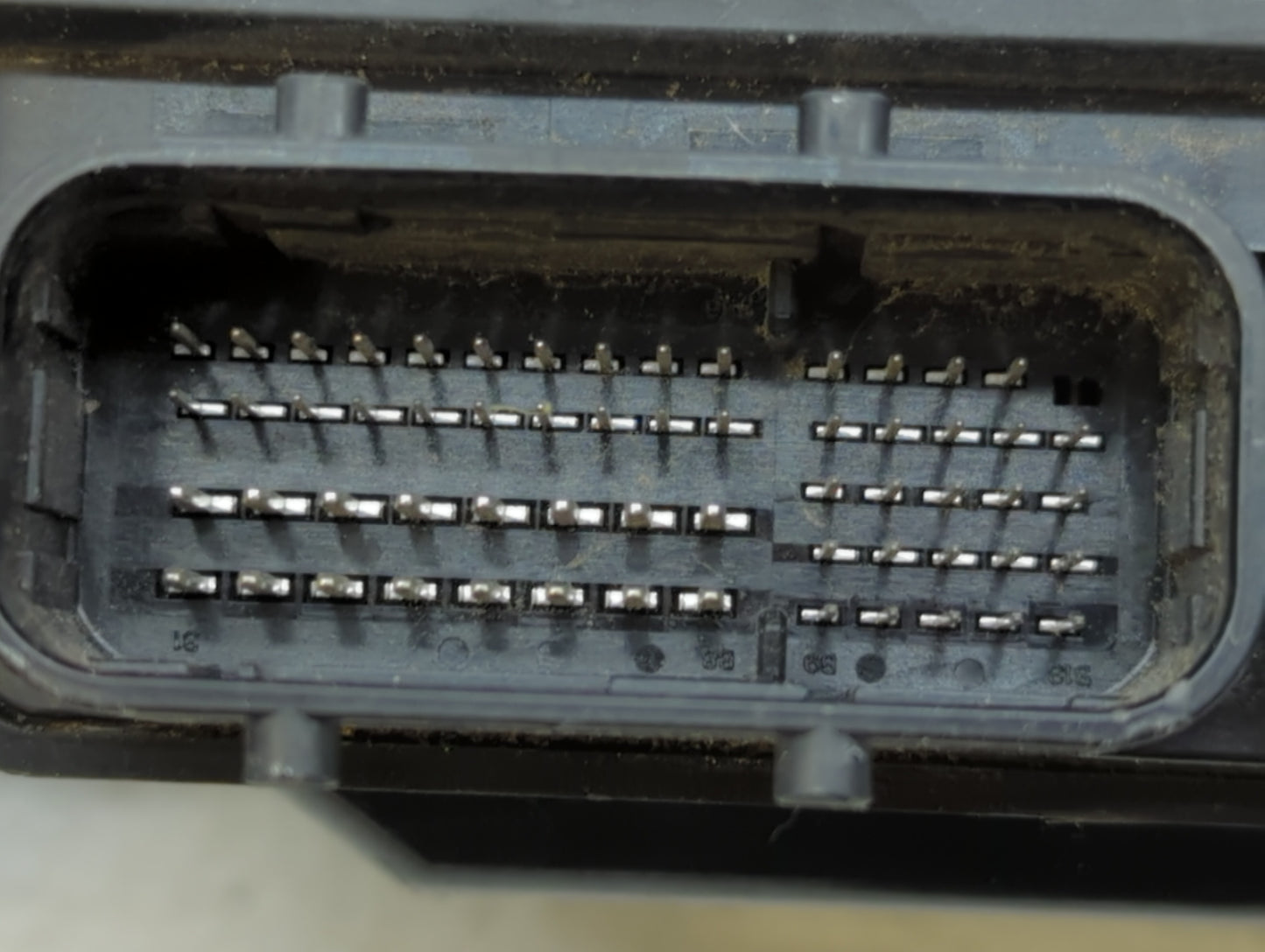 2017-2018 Mazda 3 PCM Engine Control Computer ECU ECM PCU OEM P/N:PYKB 18 8K2D PSAE 18 881 Fits Fits 2017 2018 OEM Used Auto